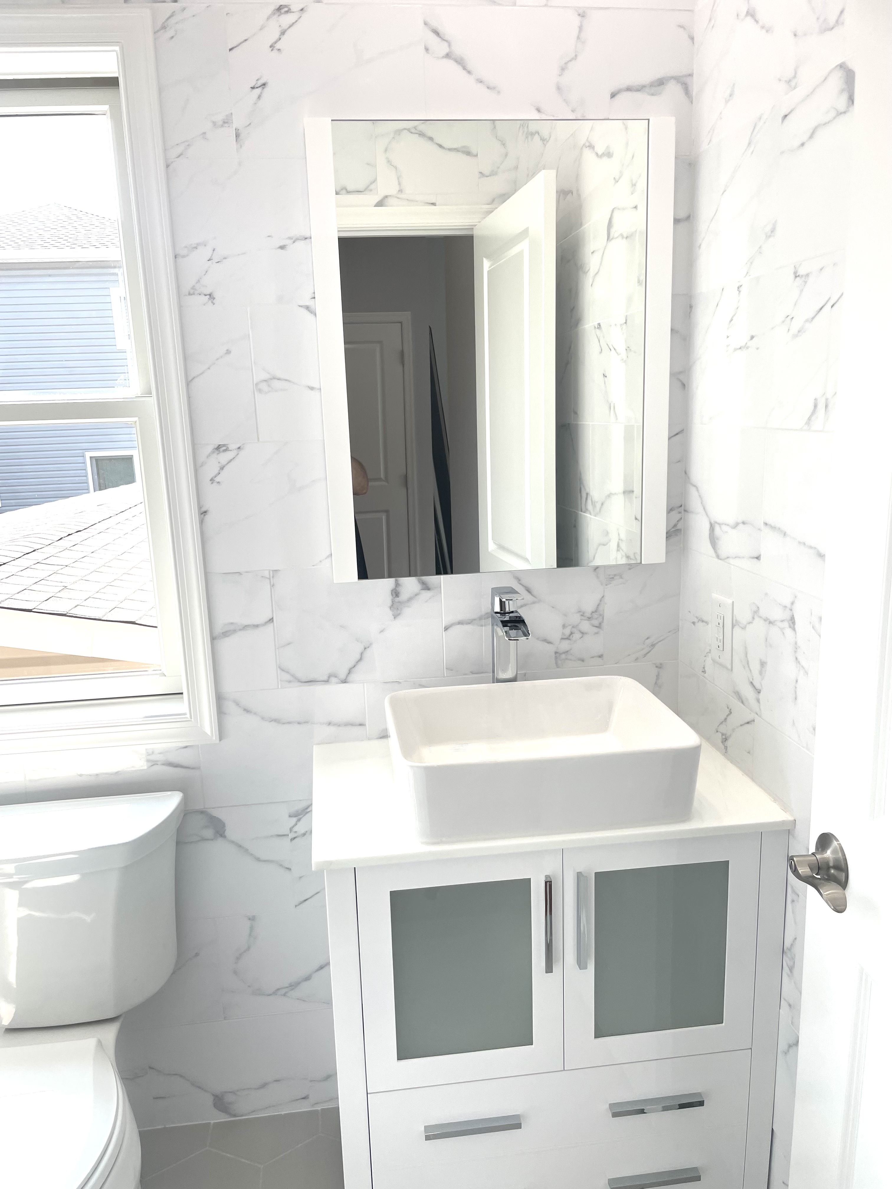 Secaucus, New Jersey, 07094, United States, 3 Bedrooms Bedrooms, ,4 BathroomsBathrooms,Residential,For Sale,1978174