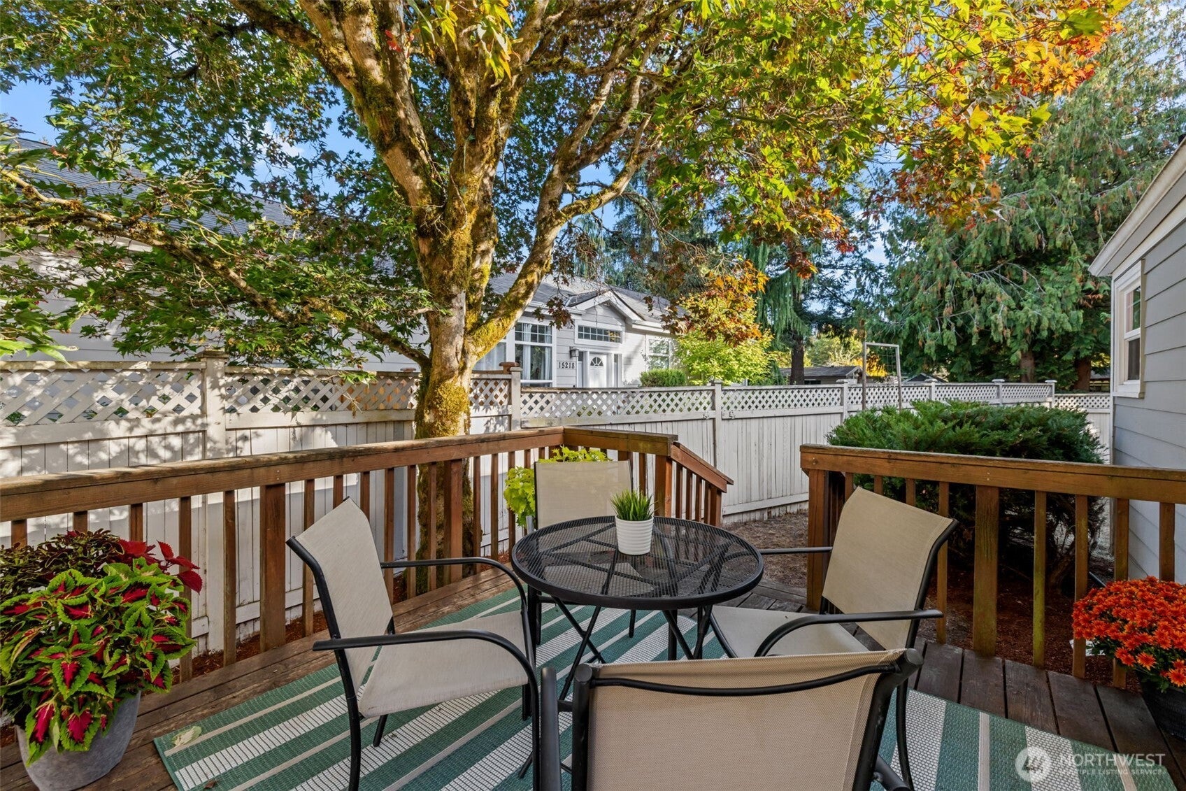 Shoreline, Washington, 98155, United States, 3 Bedrooms Bedrooms, ,1 BathroomBathrooms,Residential,For Sale,1980114