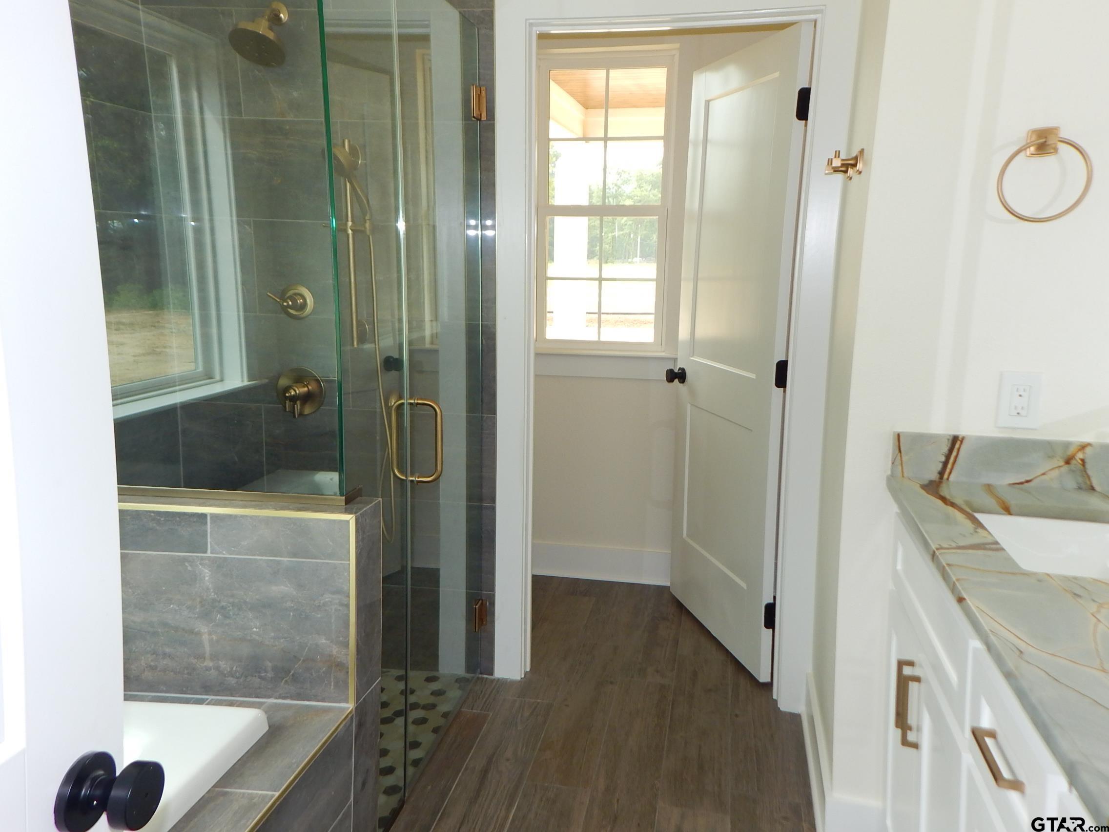 Gilmer, Texas, 75645, United States, 5 Bedrooms Bedrooms, ,3 BathroomsBathrooms,Residential,For Sale,1759847