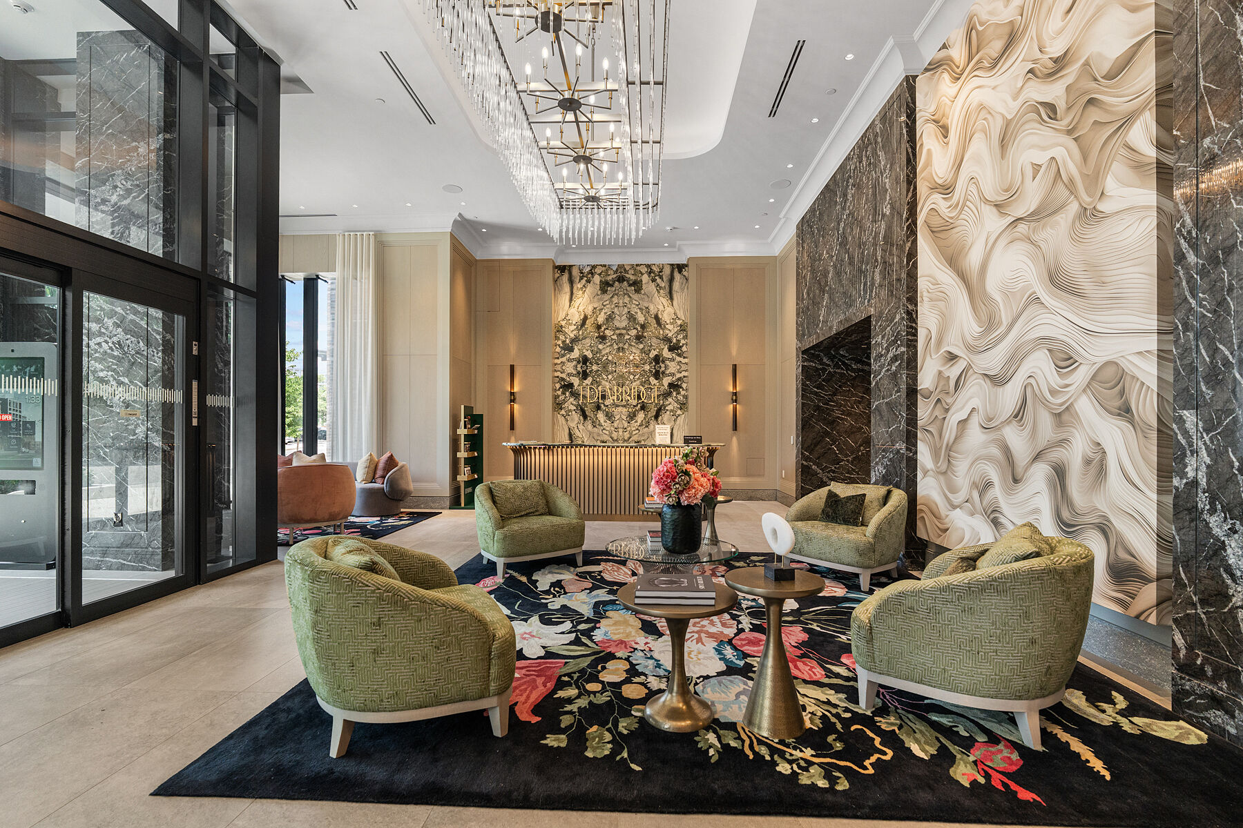  Refined Edenbridge Living - 物件實景