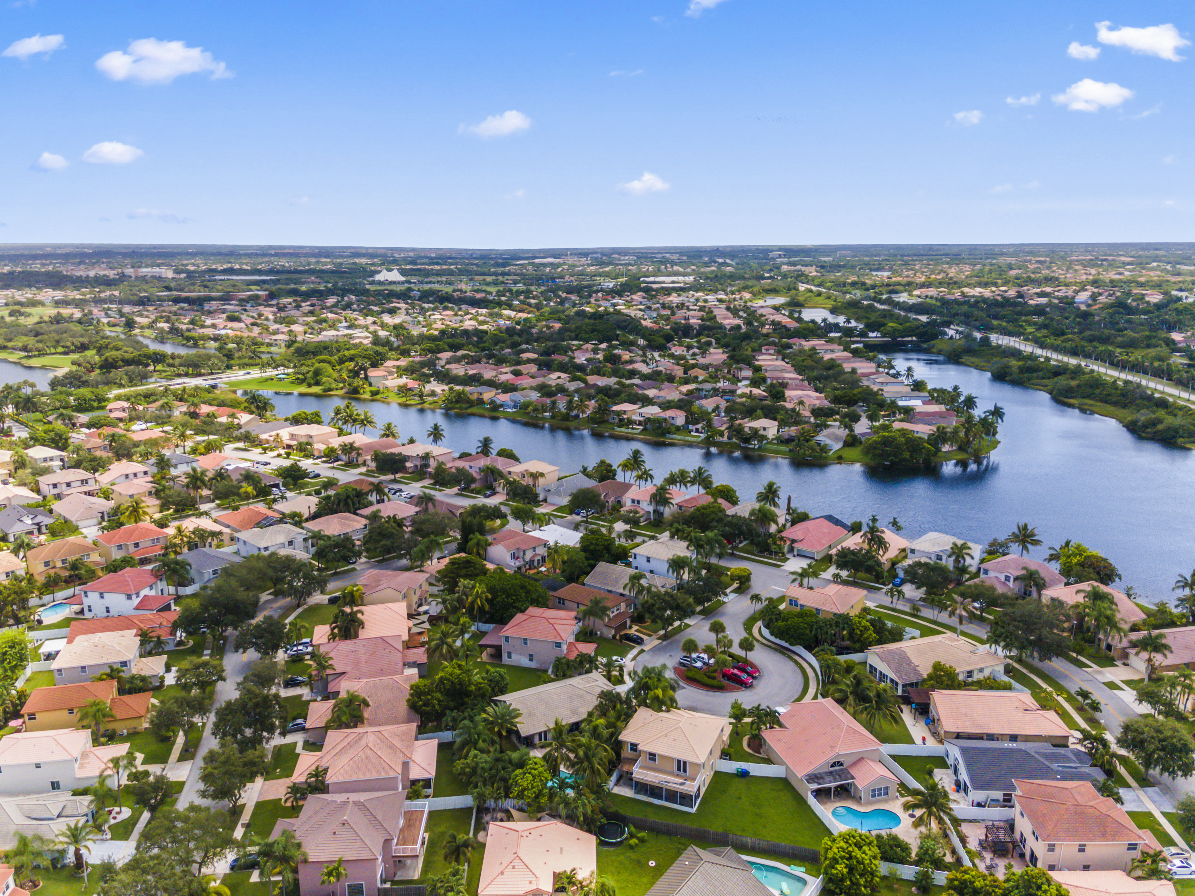  18096 SW 29th St, Miramar, FL, 33029 - 物件實景