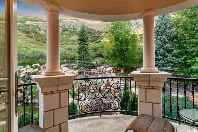 Salt Lake City, Utah, 84103, United States, 4 Bedrooms Bedrooms, ,6 BathroomsBathrooms,Residential,For Sale,2048432