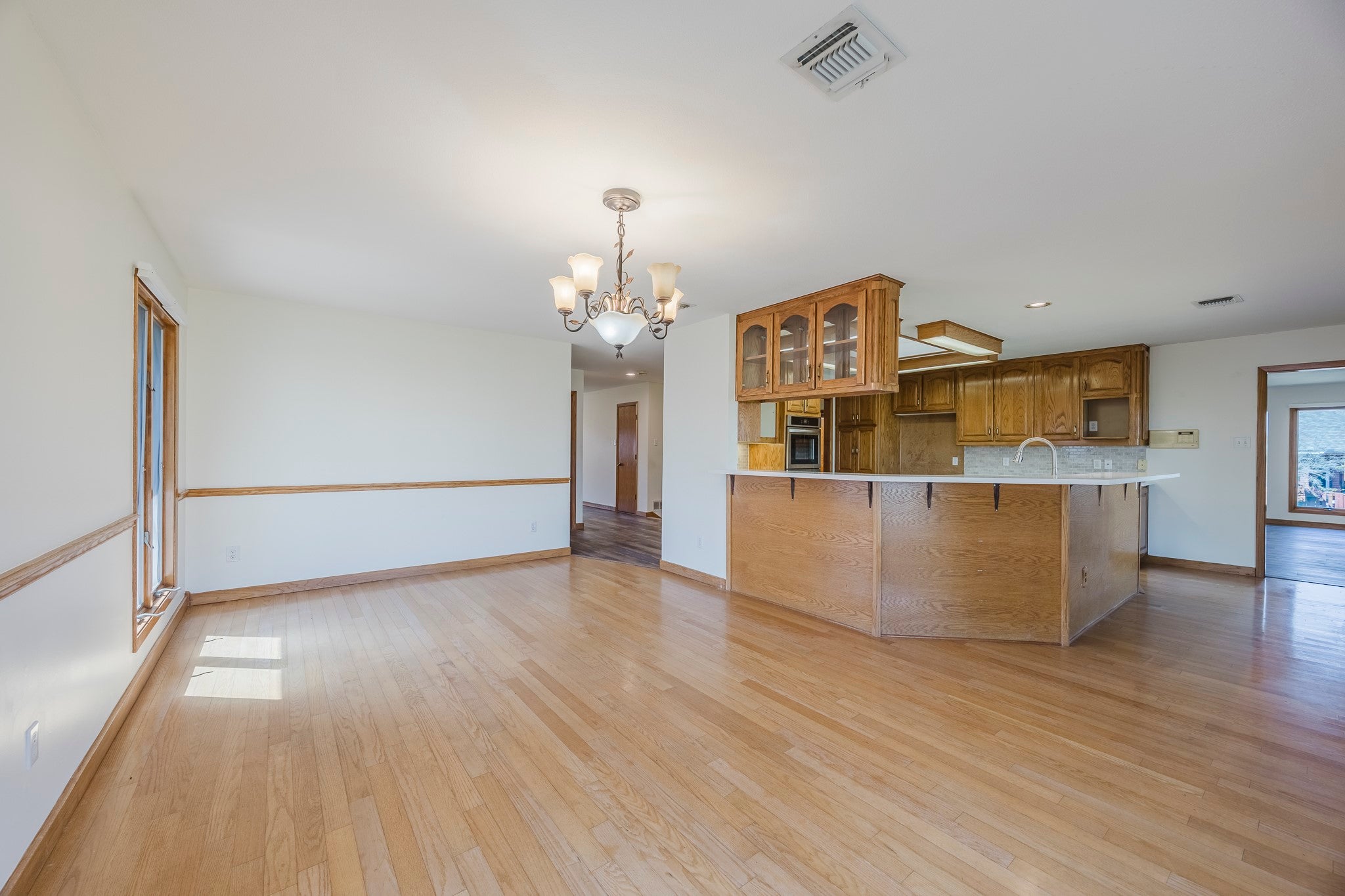 Fort Worth, Texas, 76179, United States, 4 Bedrooms Bedrooms, ,3 BathroomsBathrooms,Residential,For Sale,1981594