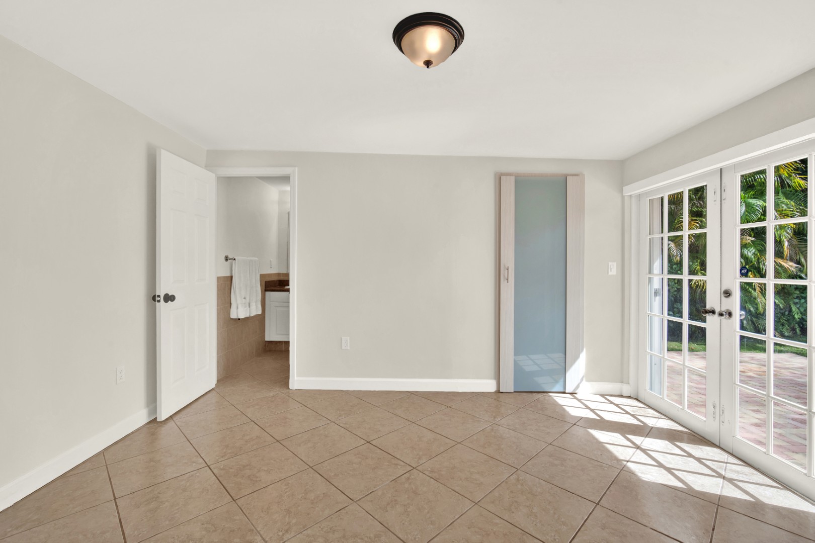 Palmetto Bay, Florida, 33157, United States, 4 Bedrooms Bedrooms, ,3 BathroomsBathrooms,Residential,For Sale,1860660