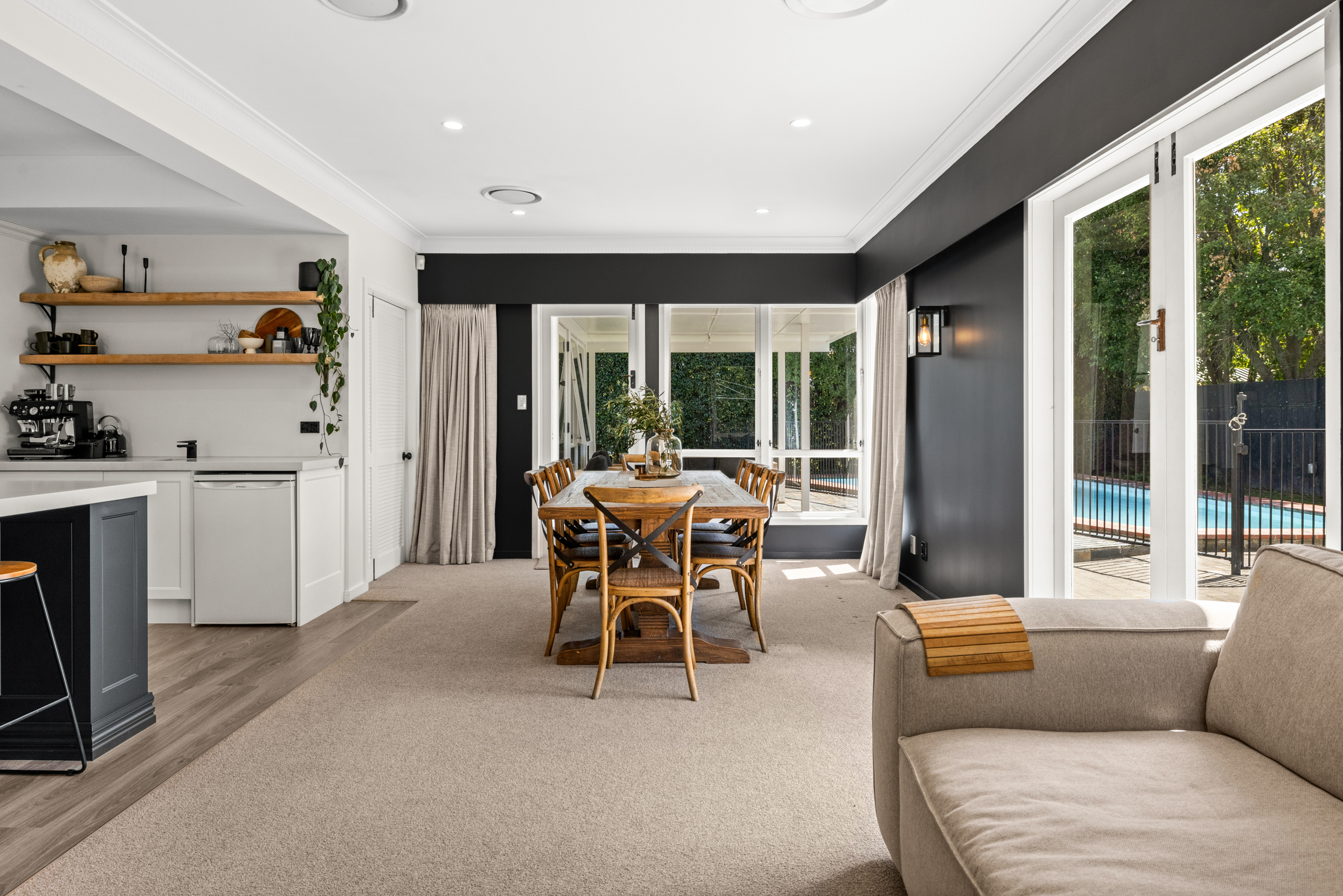  904B Harding Road, Camberley - 物件實景