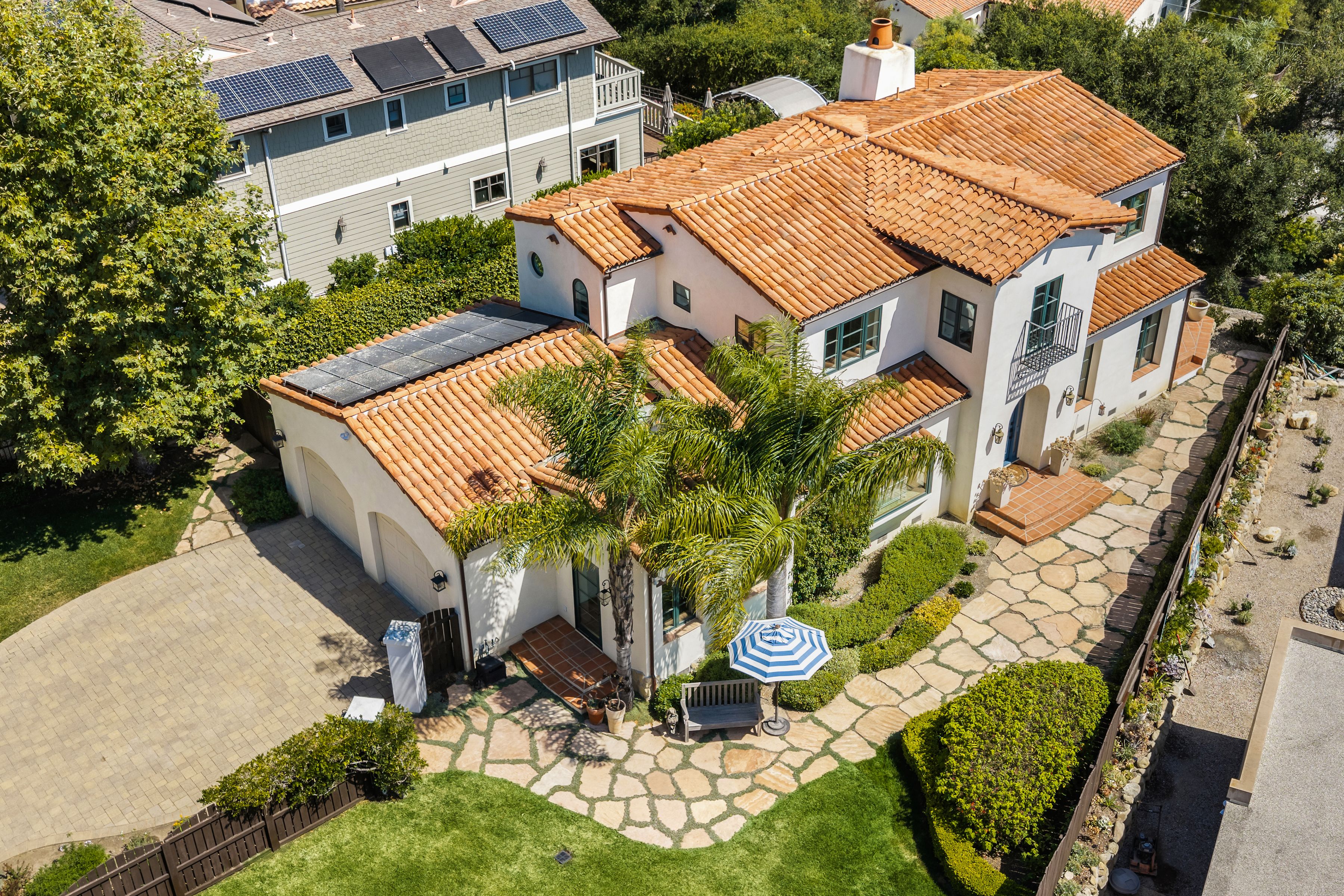  Classic Santa Barbara Home - 物件實景