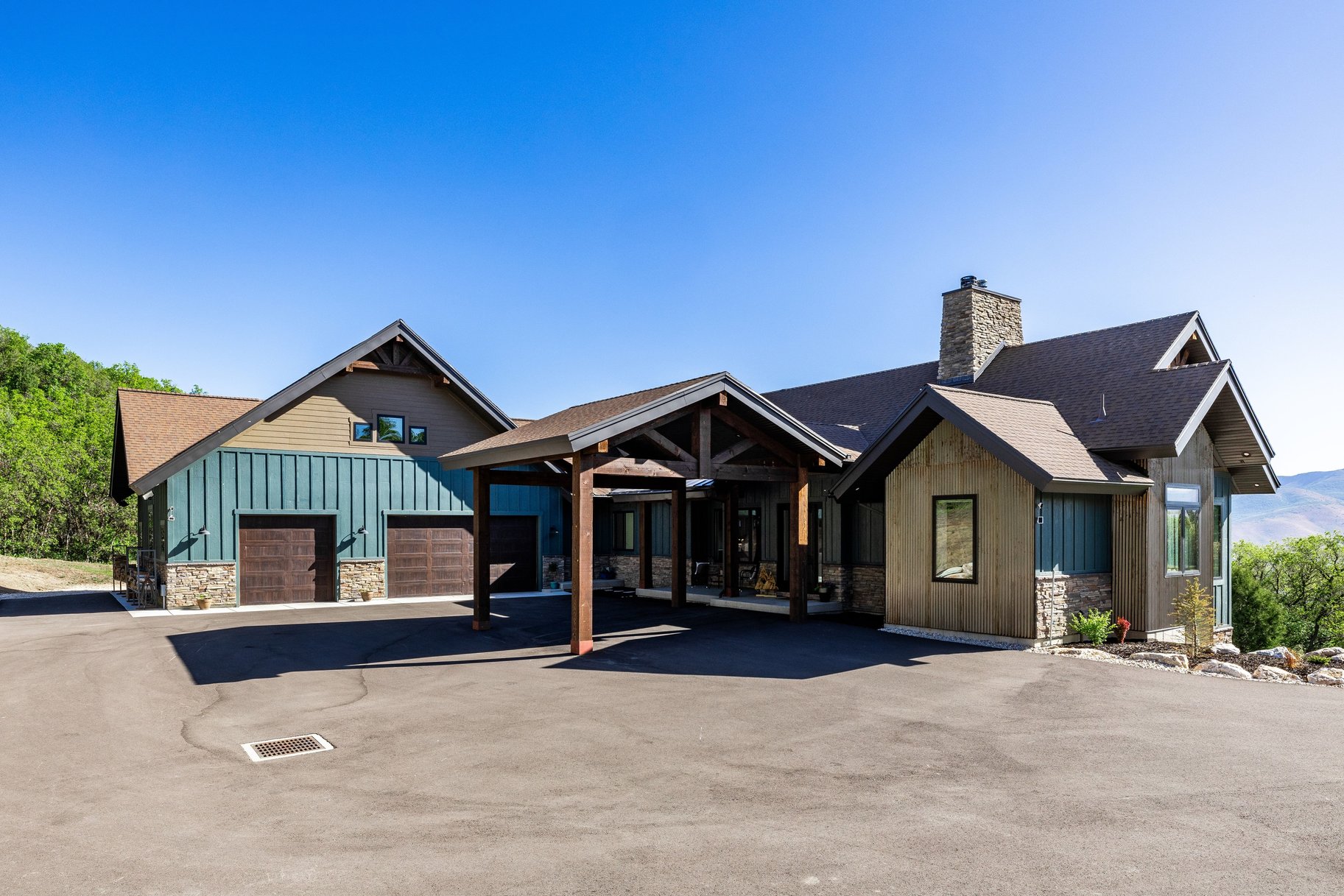  Welcome to a Private Mountain Luxury Retreat on Iconic Old Snowbasin Road - 物件實景
