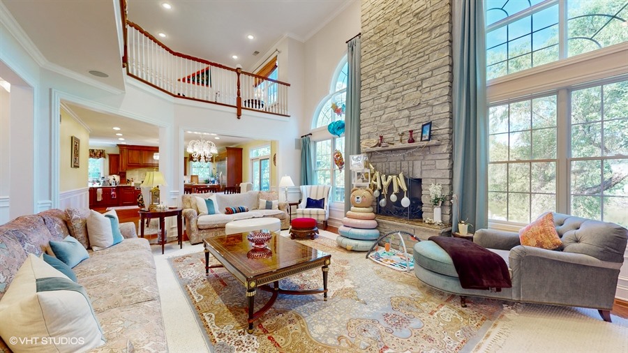 Lakewood, Illinois, 60014, United States, 5 Bedrooms Bedrooms, ,5 BathroomsBathrooms,Residential,For Sale,1980516