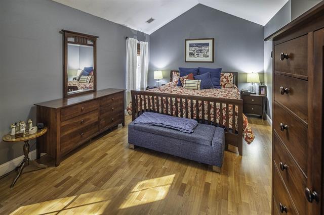 Dover, New Hampshire, 03820, United States, 3 Bedrooms Bedrooms, ,3 BathroomsBathrooms,Residential,For Sale,1989381