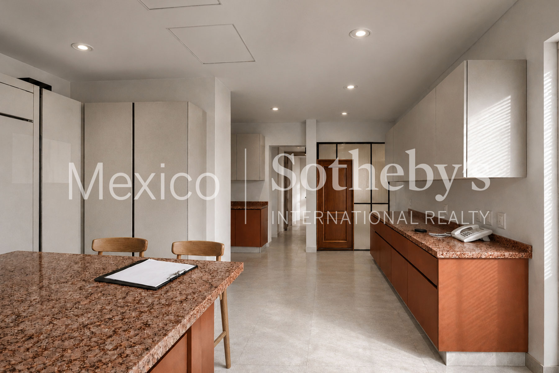  Casa en Venta en Club de Golf Chapultepec Frente al Hoyo 1 - 物件實景