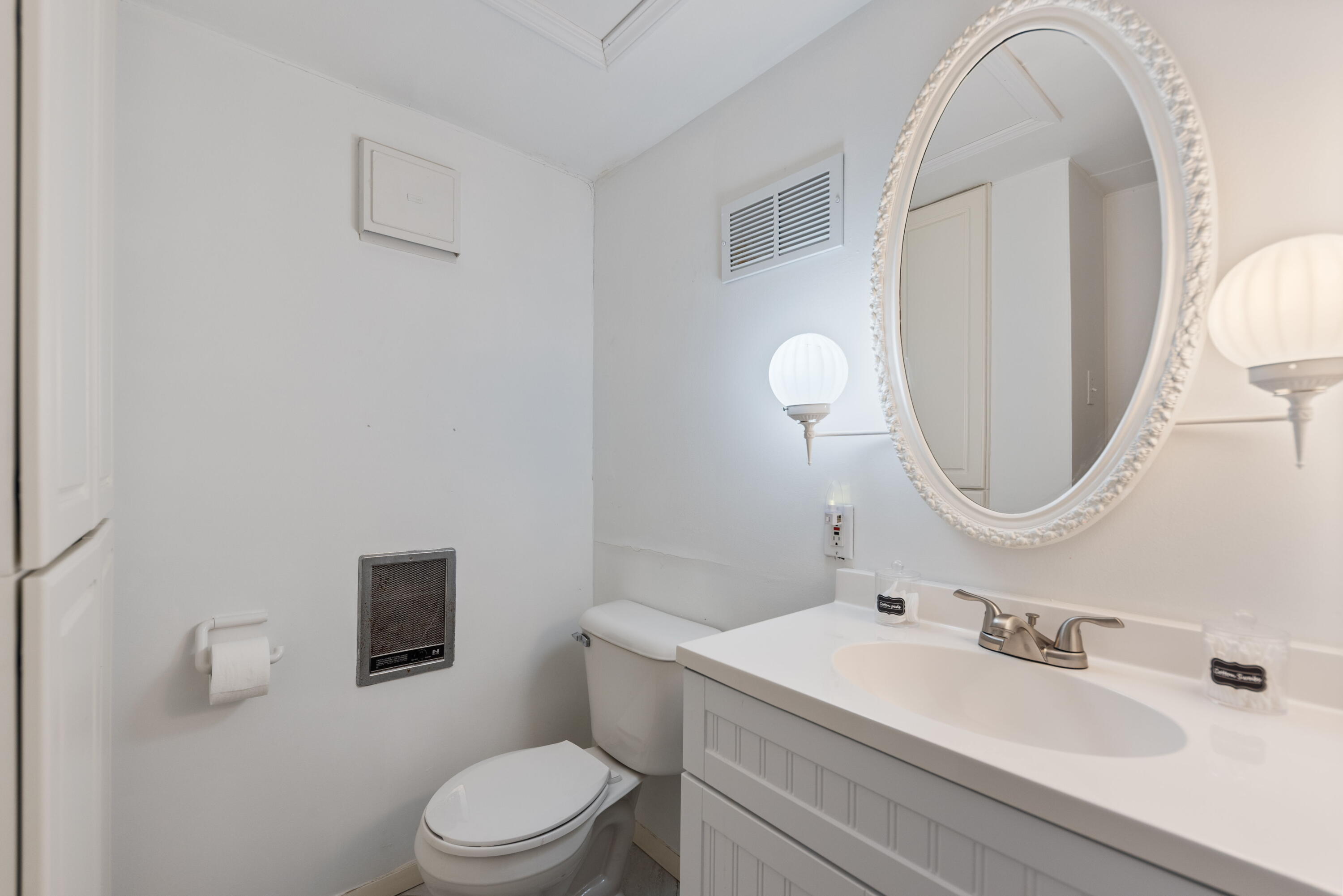 New Buffalo, Michigan, 49117, United States, 4 Bedrooms Bedrooms, ,5 BathroomsBathrooms,Residential,For Sale,1918730