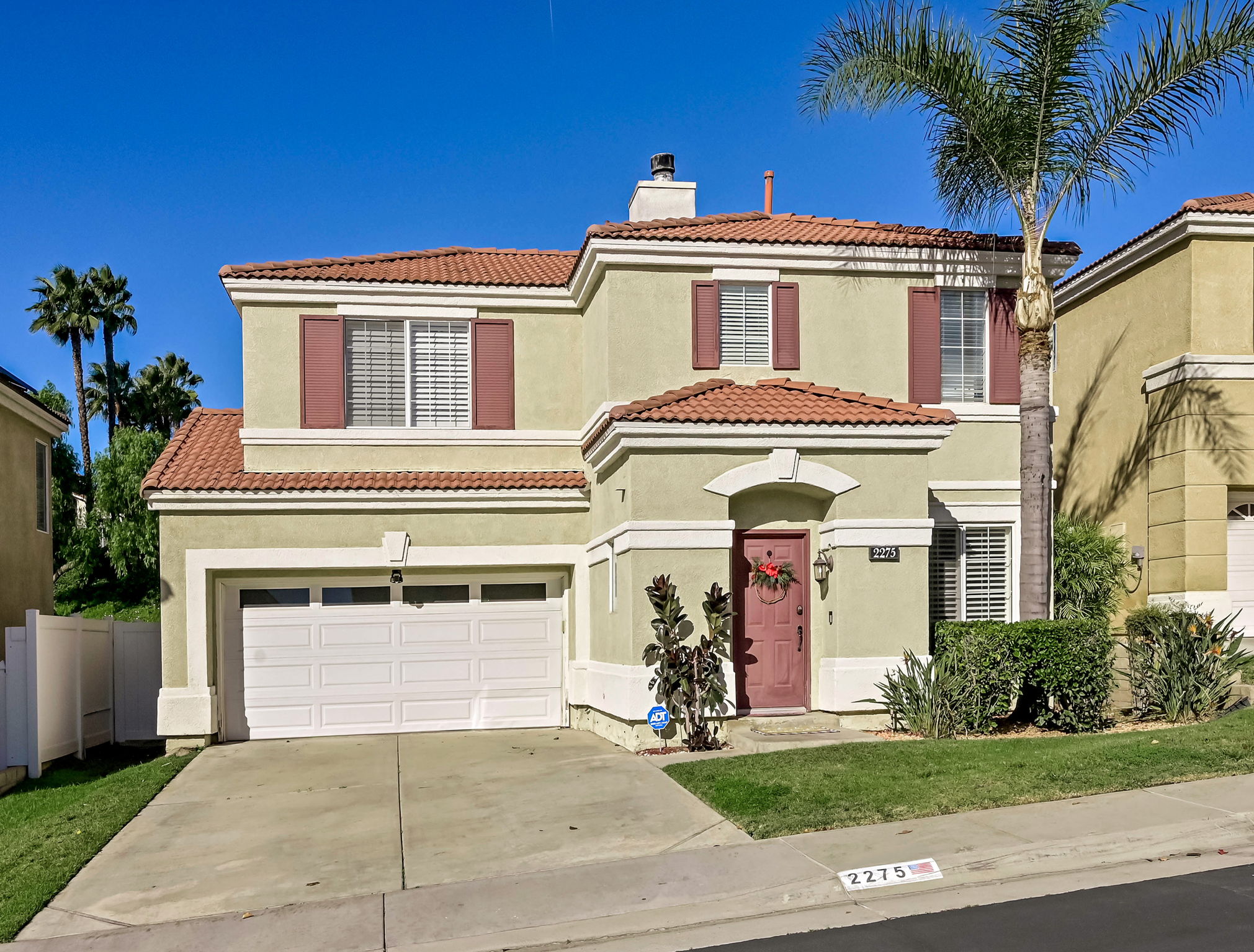 Corona, California, 92879, United States, 2 Bedrooms Bedrooms, ,3 BathroomsBathrooms,Residential,For Sale,2008178