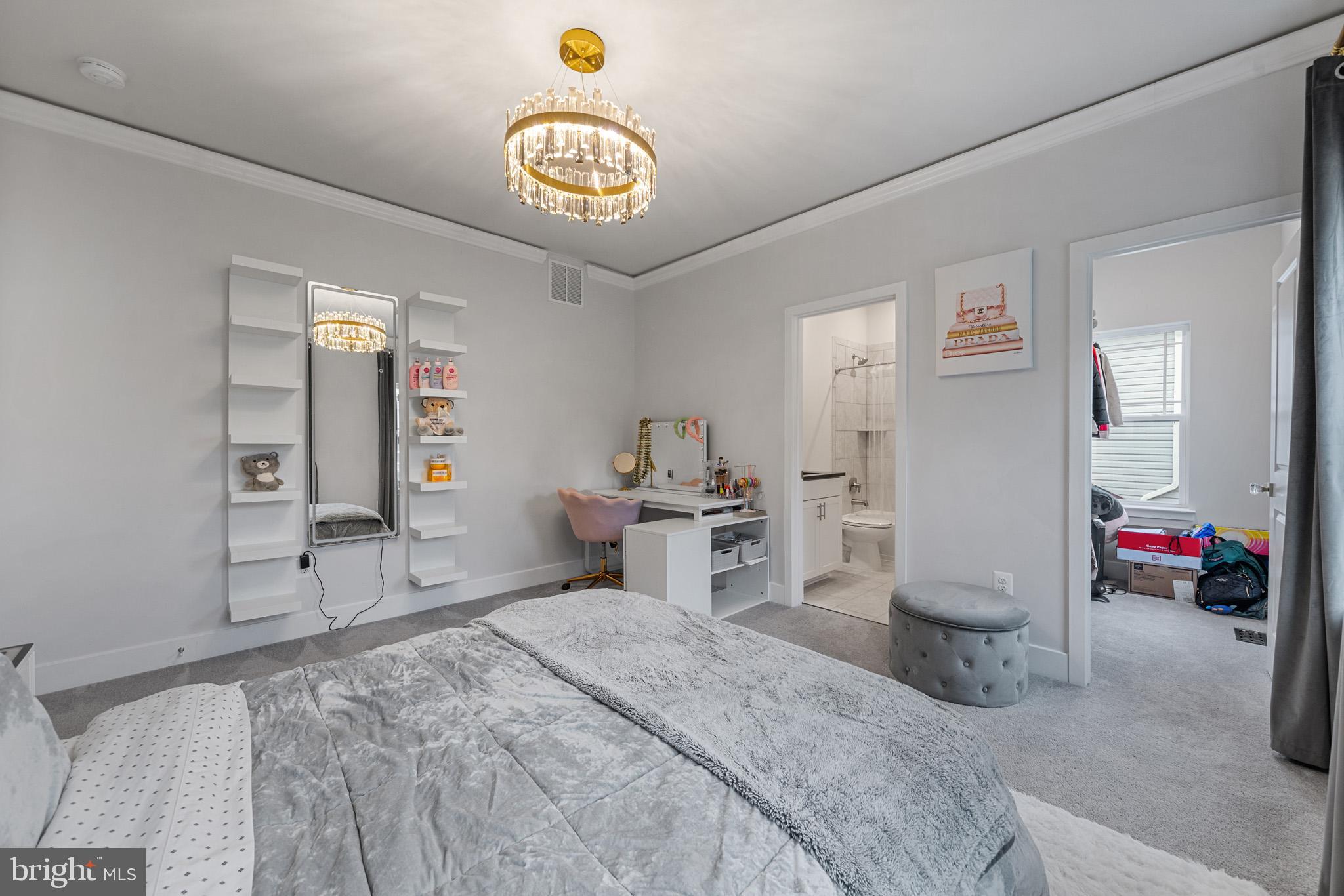 White Plains, Maryland, 20695, United States, 5 Bedrooms Bedrooms, ,5 BathroomsBathrooms,Residential,For Sale,1921773
