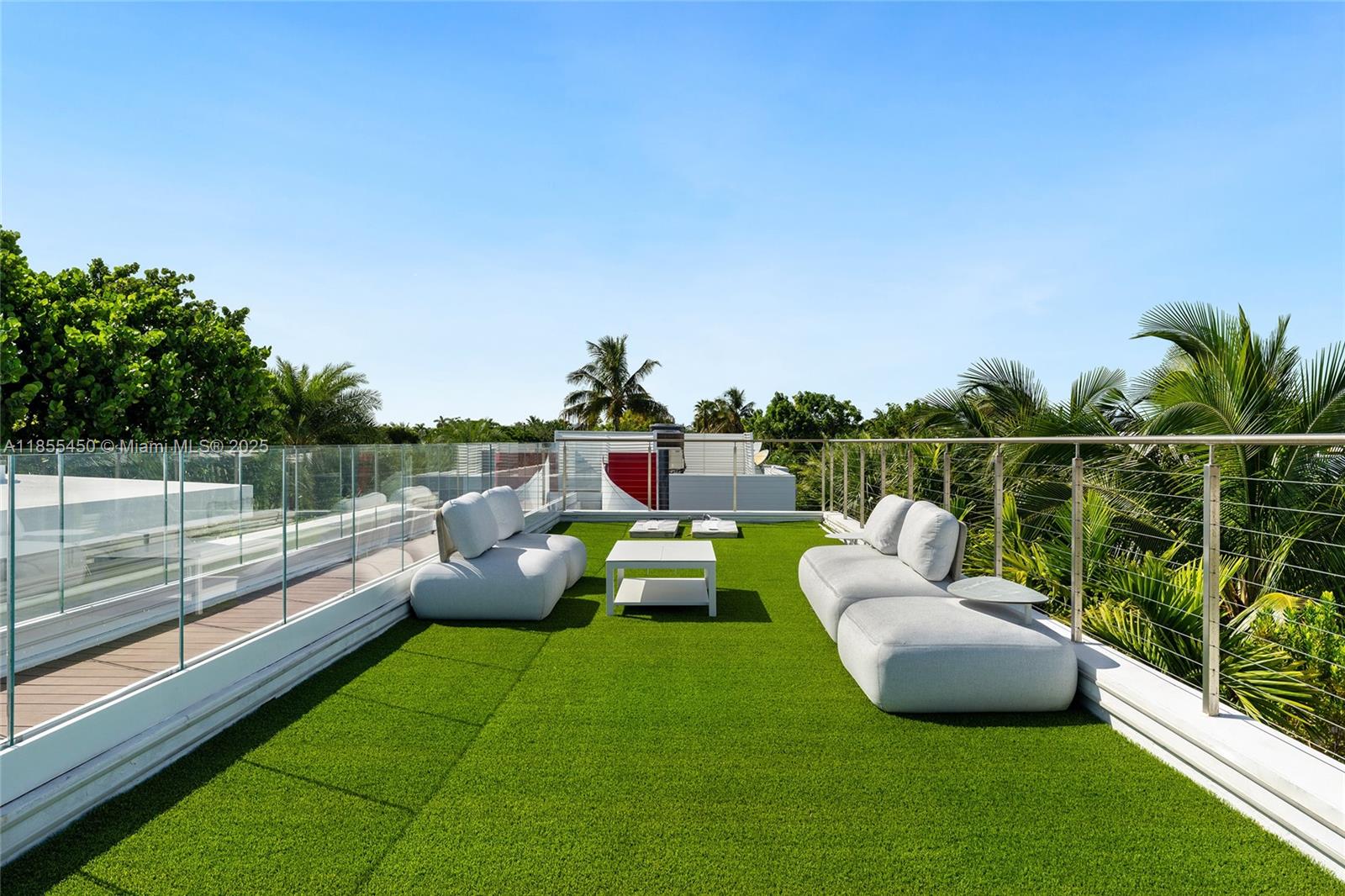 Miami Beach, Florida, 33140, United States, 5 Bedrooms Bedrooms, ,8 BathroomsBathrooms,Residential,For Sale,1918042