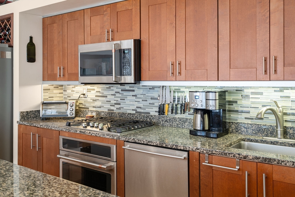 Boston, Massachusetts, 02118, United States, 1 Bedroom Bedrooms, ,1 BathroomBathrooms,Residential,For Sale,1950735