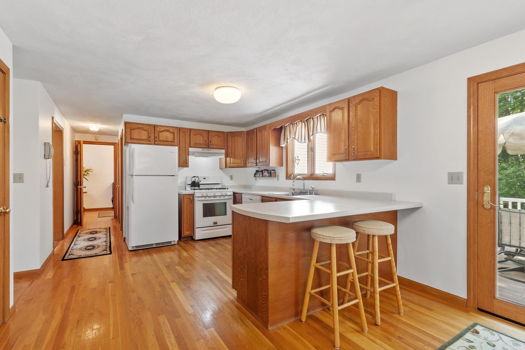  47 Sequoia Drive, Tyngsborough, MA, 01879 - 物件實景