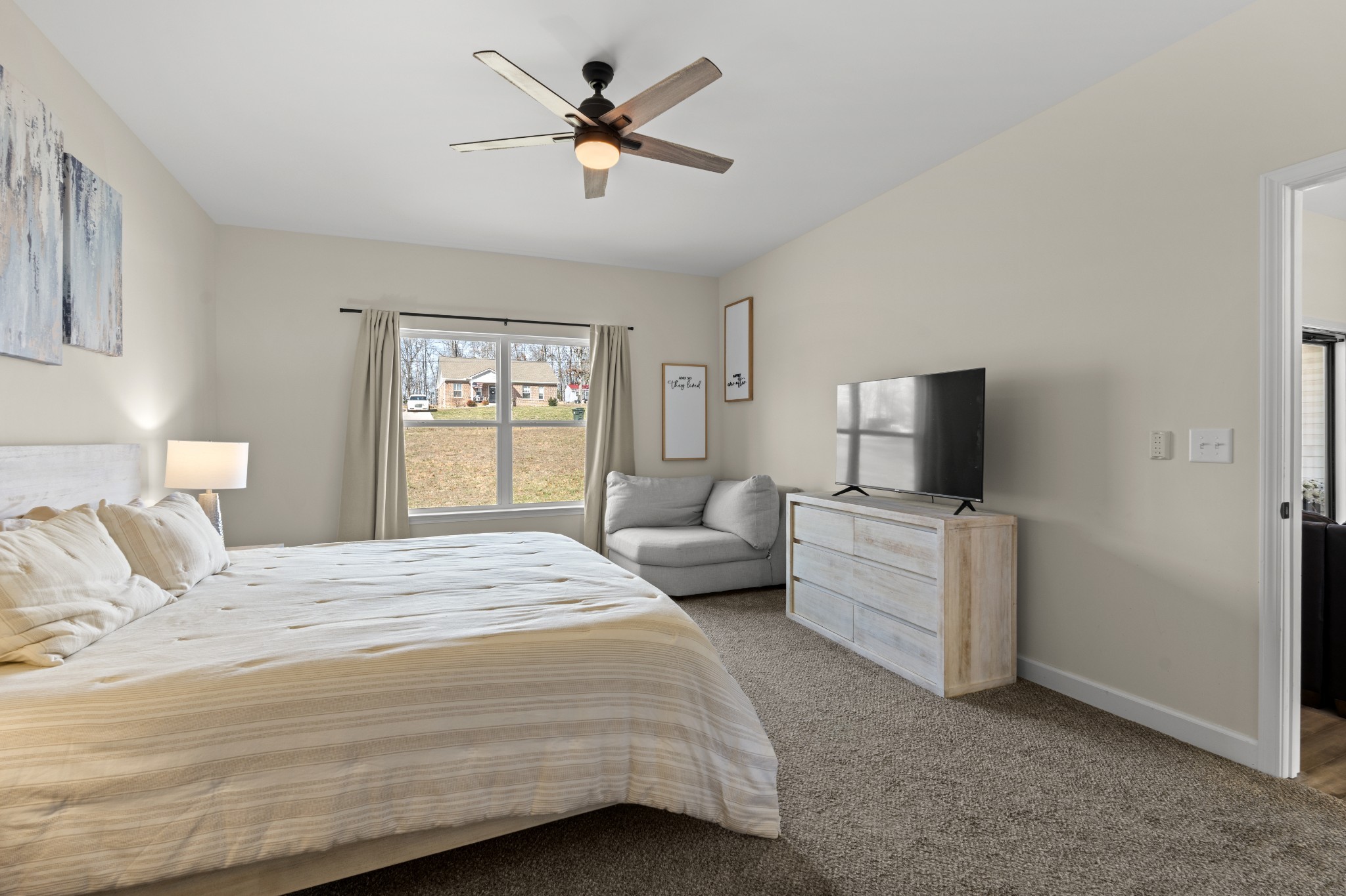  1007 Edgewood Dr, Dickson, TN, 37055 - 物件實景