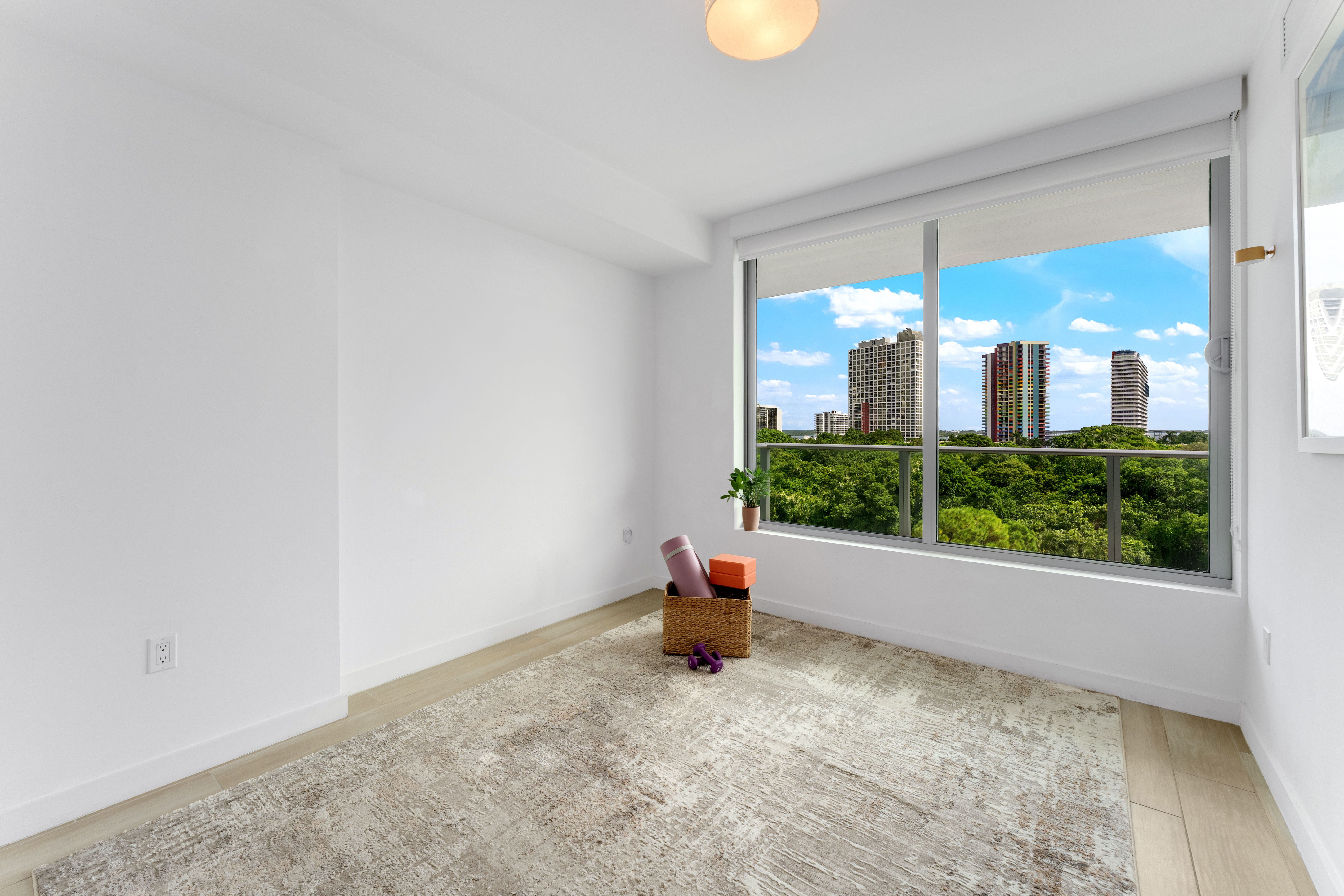  1600 SW 1st Ave, Miami, FL, 33129 - 物件實景