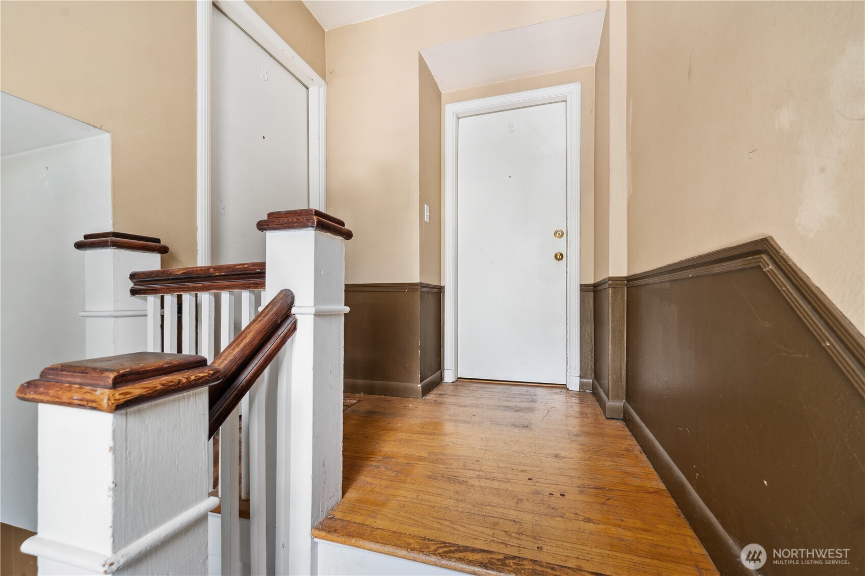 Seattle, Washington, 98105, United States, ,Residential,For Sale,1896313