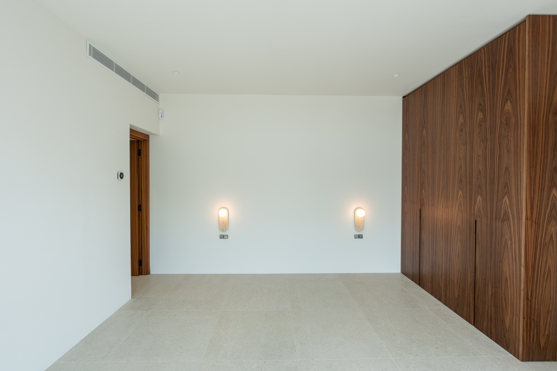  Villa with 7 brand new rooms in Santa Eulalia, Ibiza - 物件實景