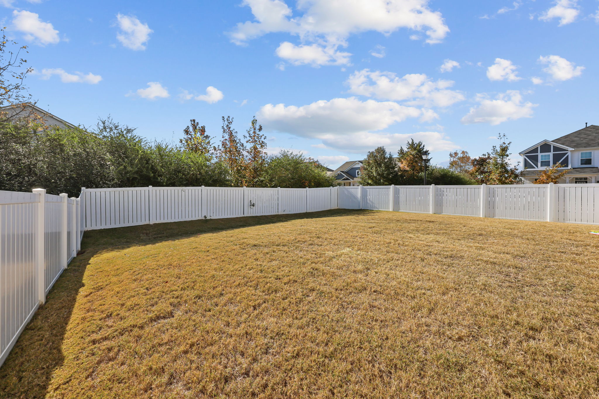 Charlotte, North Carolina, 28269, United States, 5 Bedrooms Bedrooms, ,3 BathroomsBathrooms,Residential,For Sale,1993856