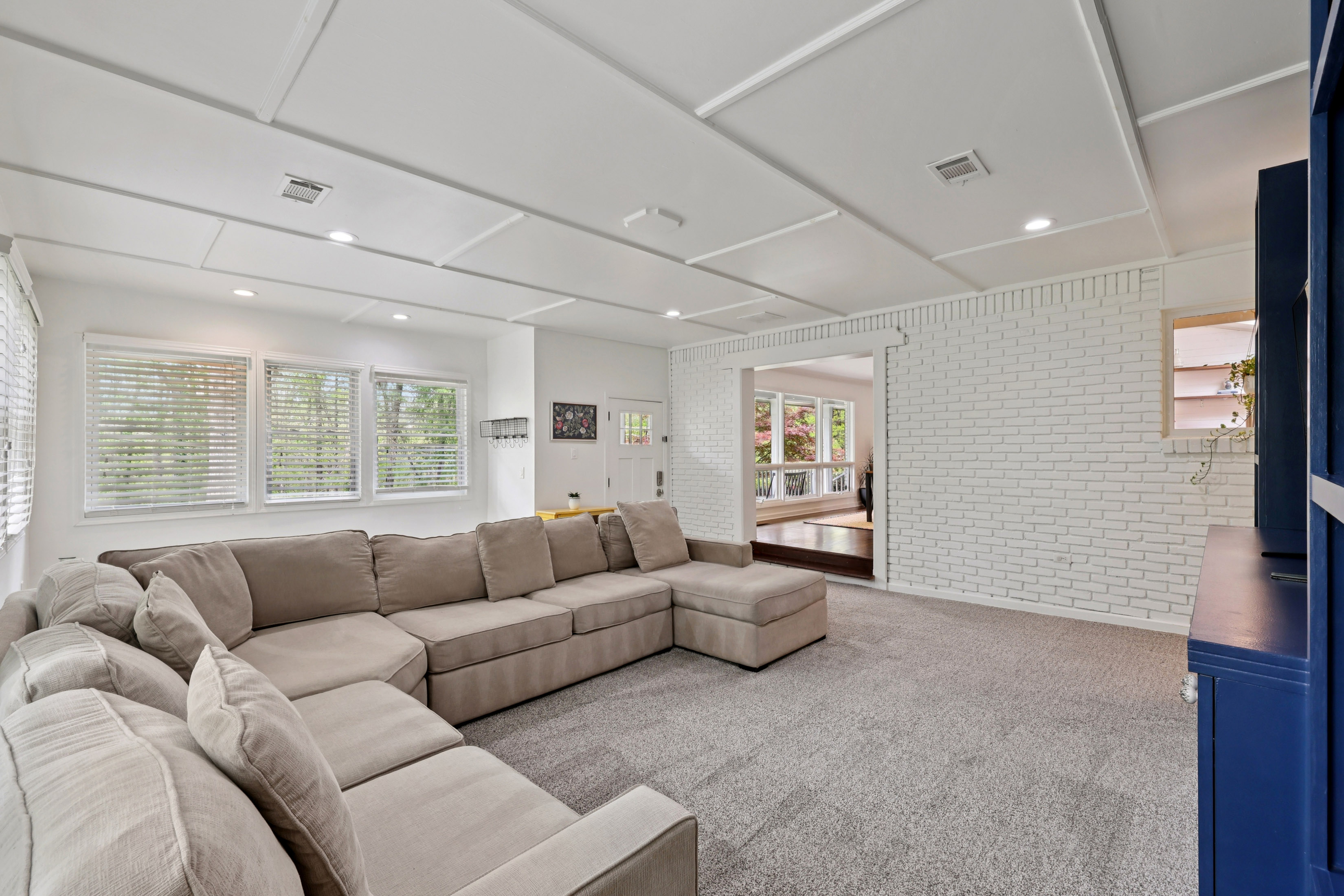  Beautifully Renovated Brick Ranch in a Prime Smyrna Location - 物件實景