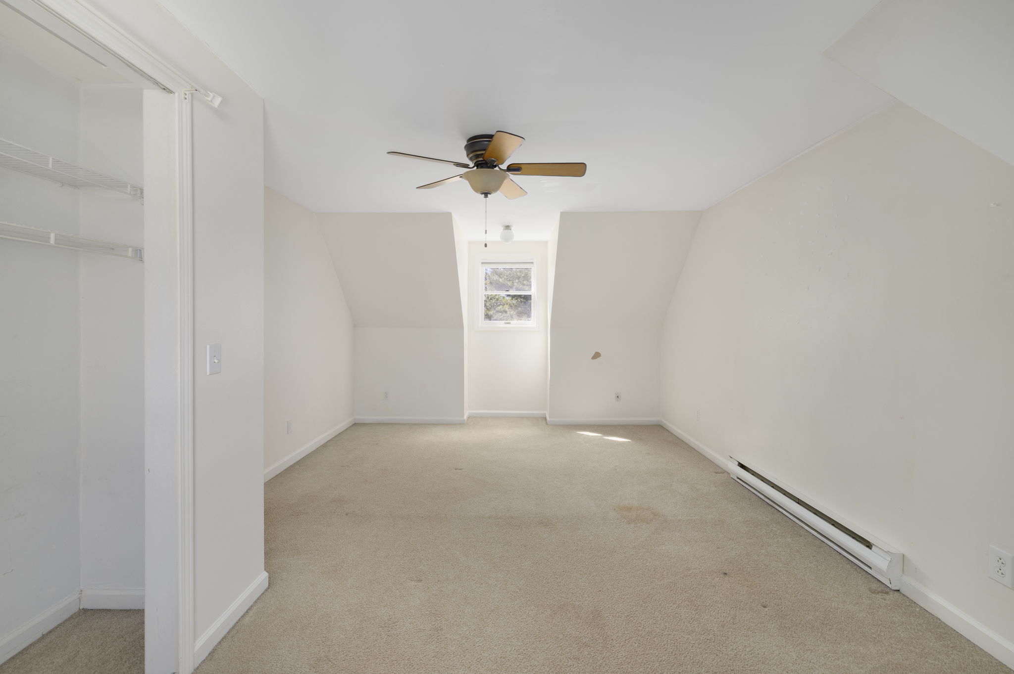  28 Bow And Arrow Trail S, South Kingstown, RI, 02879 - 物件實景