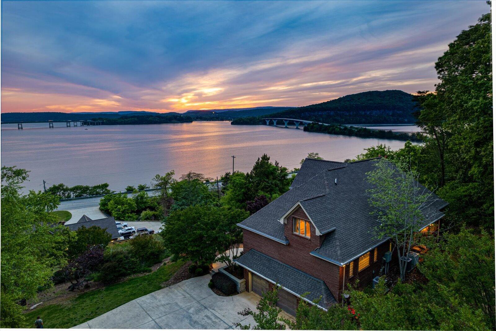 Guild, Tennessee, 37340, United States, 4 Bedrooms Bedrooms, ,5 BathroomsBathrooms,Residential,For Sale,2040612