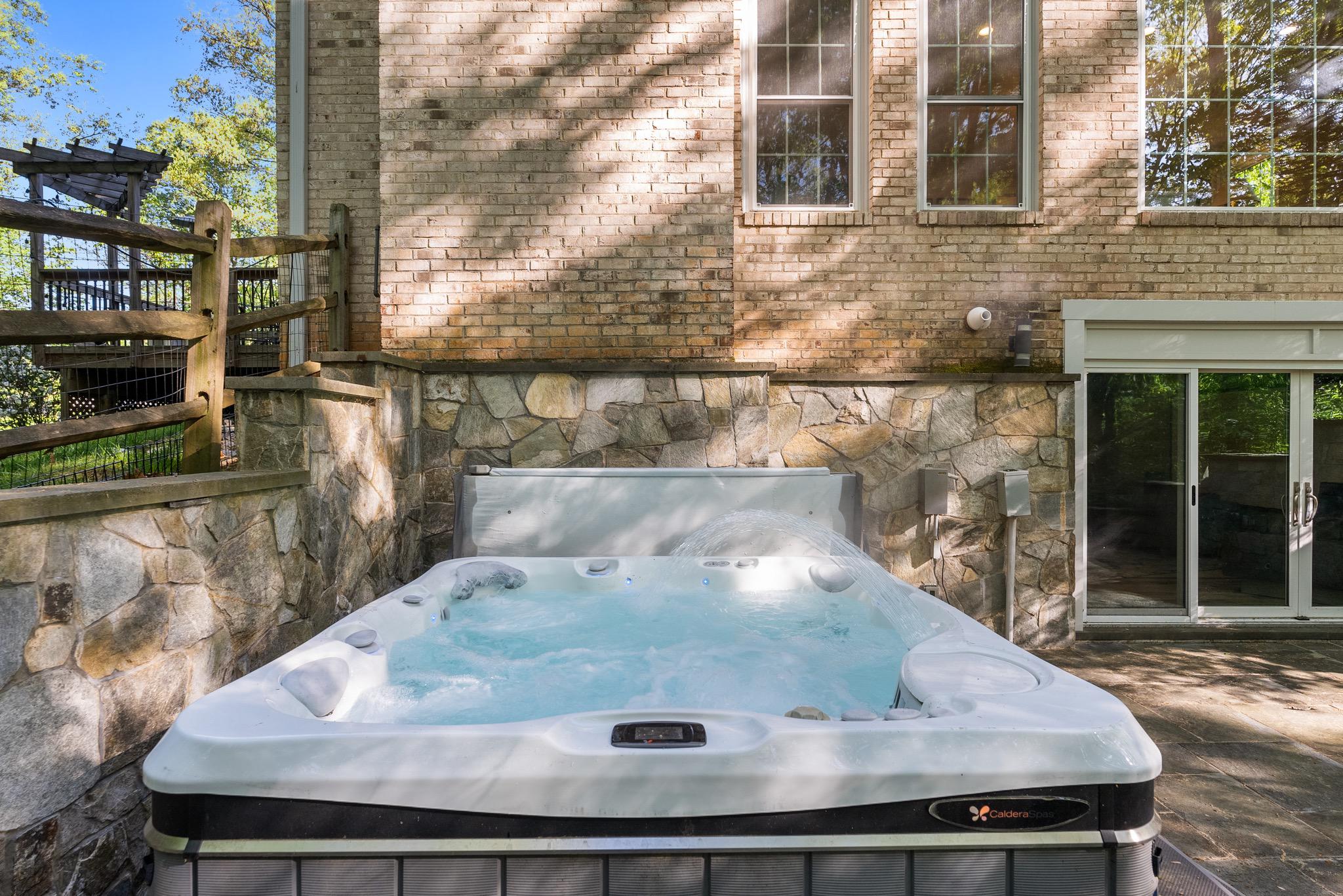  3121 Trenholm Drive, Oakton, VA, 22124 - 物件實景