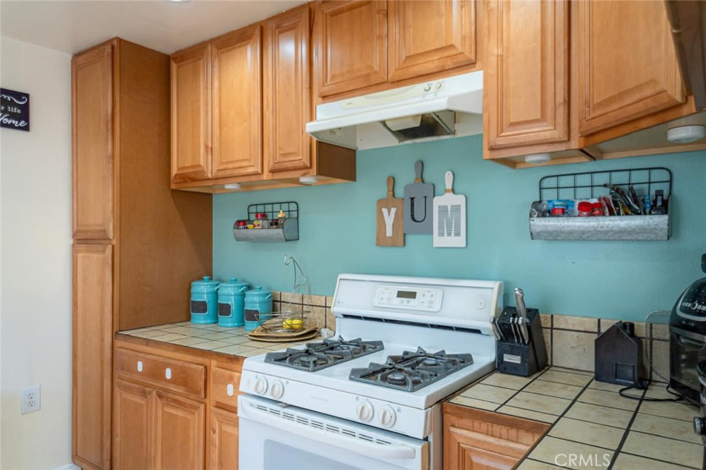 Long Beach, California, 90805, United States, 2 Bedrooms Bedrooms, ,2 BathroomsBathrooms,Residential,For Sale,2013081