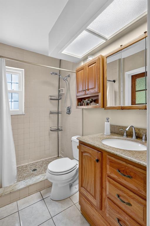 Seminole, Florida, 33776, United States, 3 Bedrooms Bedrooms, ,3 BathroomsBathrooms,Residential,For Sale,1989407