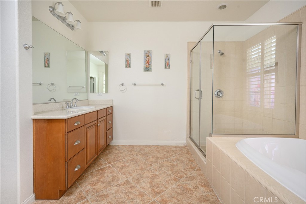 Hemet, California, 92543, United States, 4 Bedrooms Bedrooms, ,3 BathroomsBathrooms,Residential,For Sale,2044049