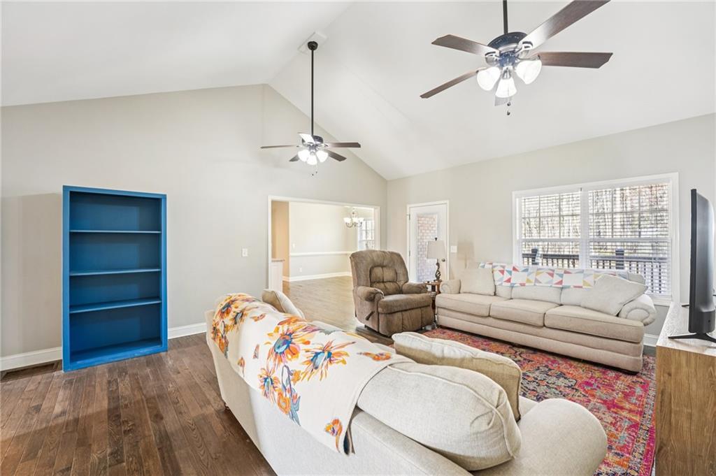 Cumming, Georgia, 30028, United States, 4 Bedrooms Bedrooms, ,3 BathroomsBathrooms,Residential,For Sale,2028381