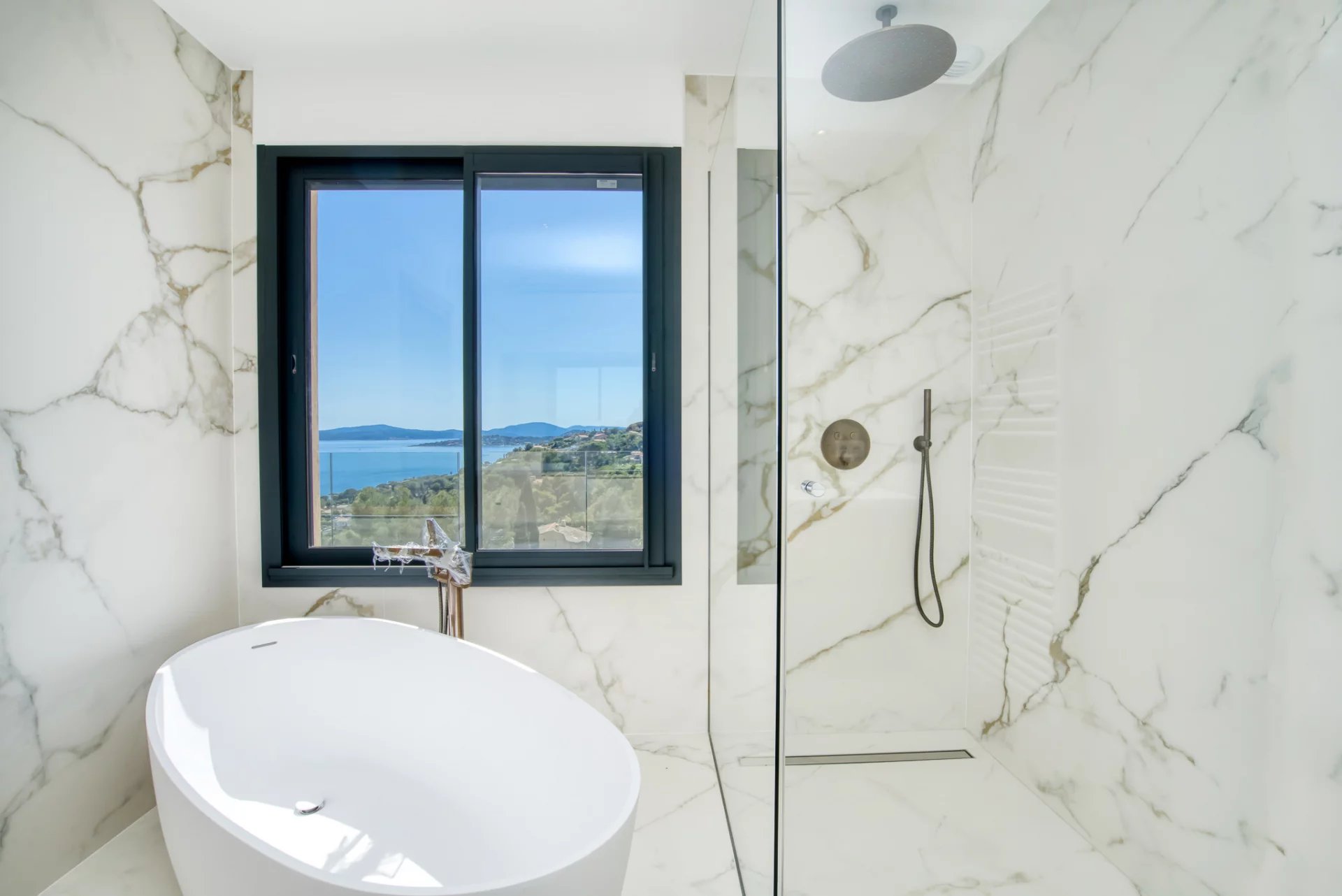 Les Issambres, Provence-Alpes-Côte d’Azur, 83380, FR, ,Residential,For Sale,1262355