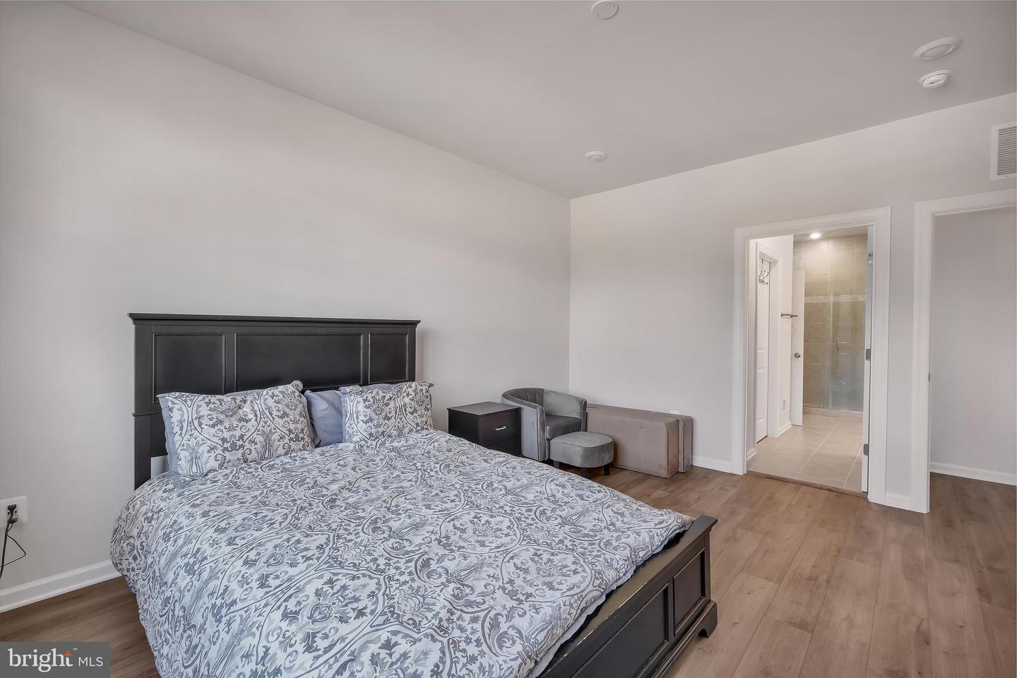 Bowie, Maryland, 20720, United States, 3 Bedrooms Bedrooms, ,4 BathroomsBathrooms,Residential,For Sale,1968655