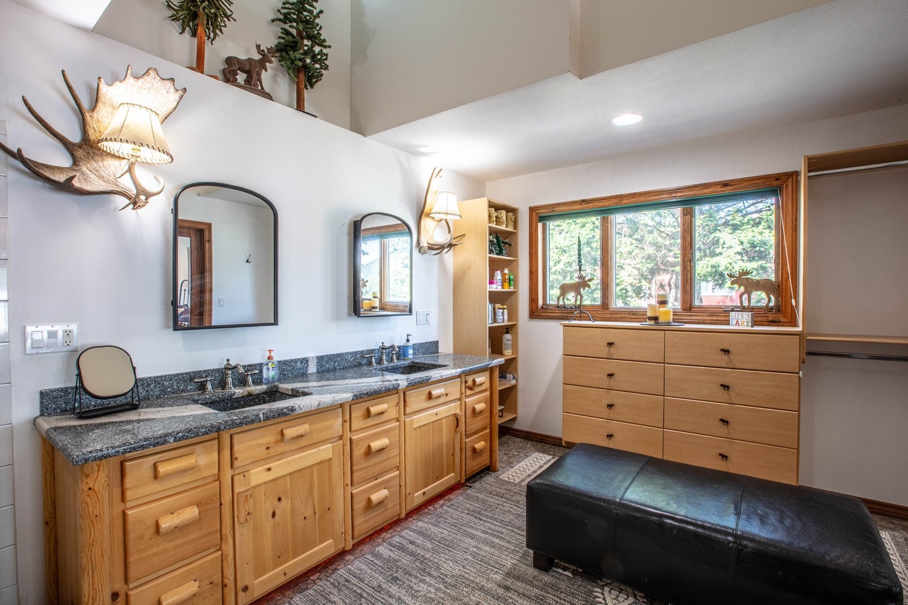  Waterfront Home Pend Oreille - 物件實景