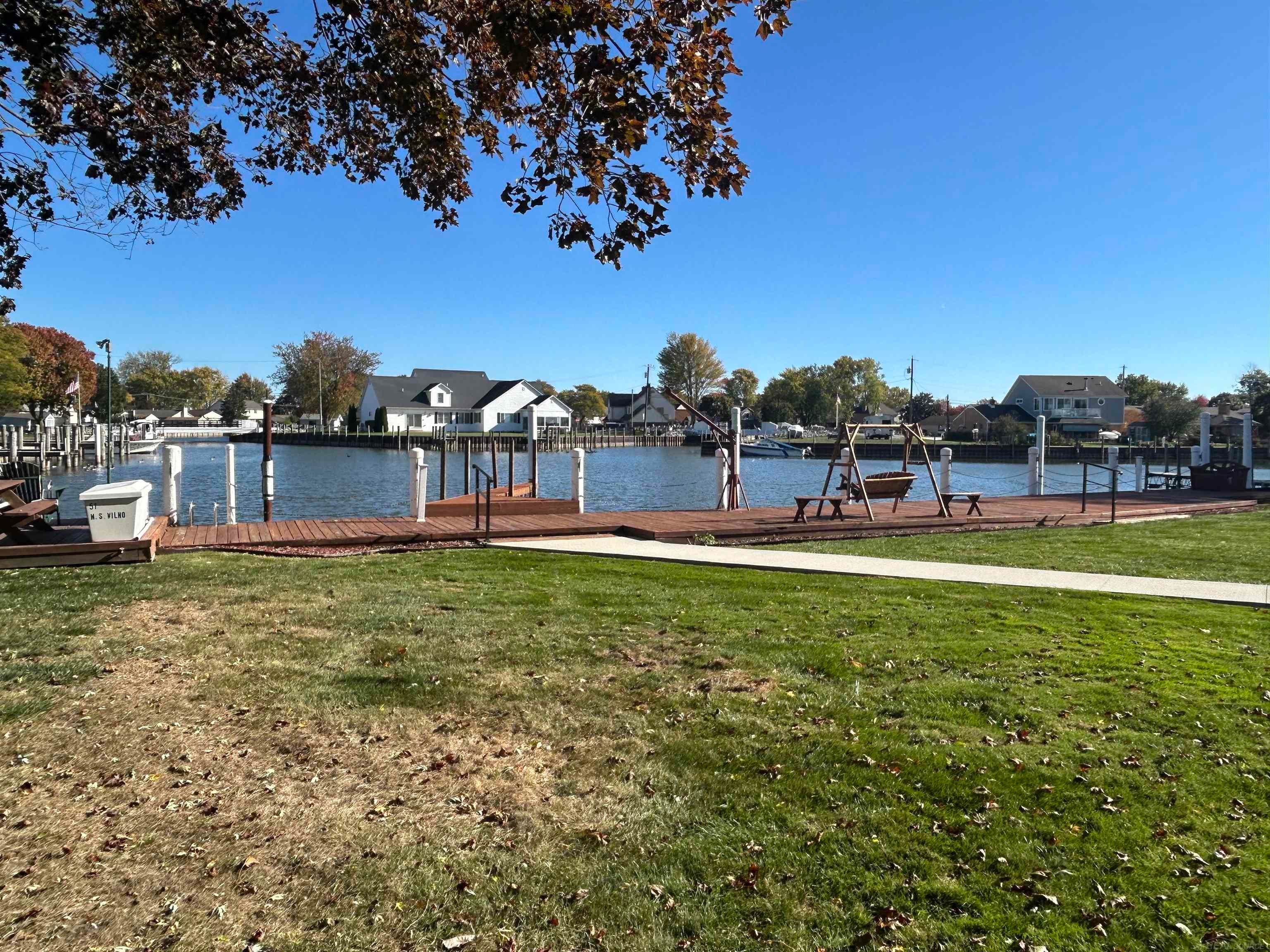 Harrison Twp, Michigan, 48045, United States, 3 Bedrooms Bedrooms, ,2 BathroomsBathrooms,Residential,For Sale,2005468