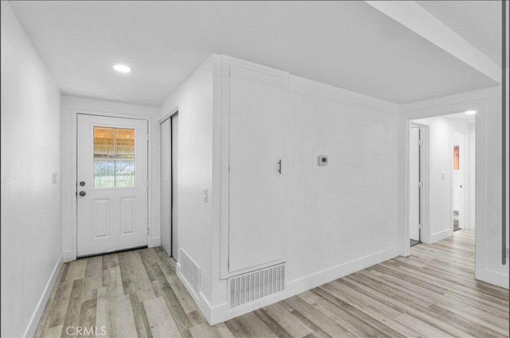 Redlands, California, 92374, United States, 3 Bedrooms Bedrooms, ,2 BathroomsBathrooms,Residential,For Sale,1984483