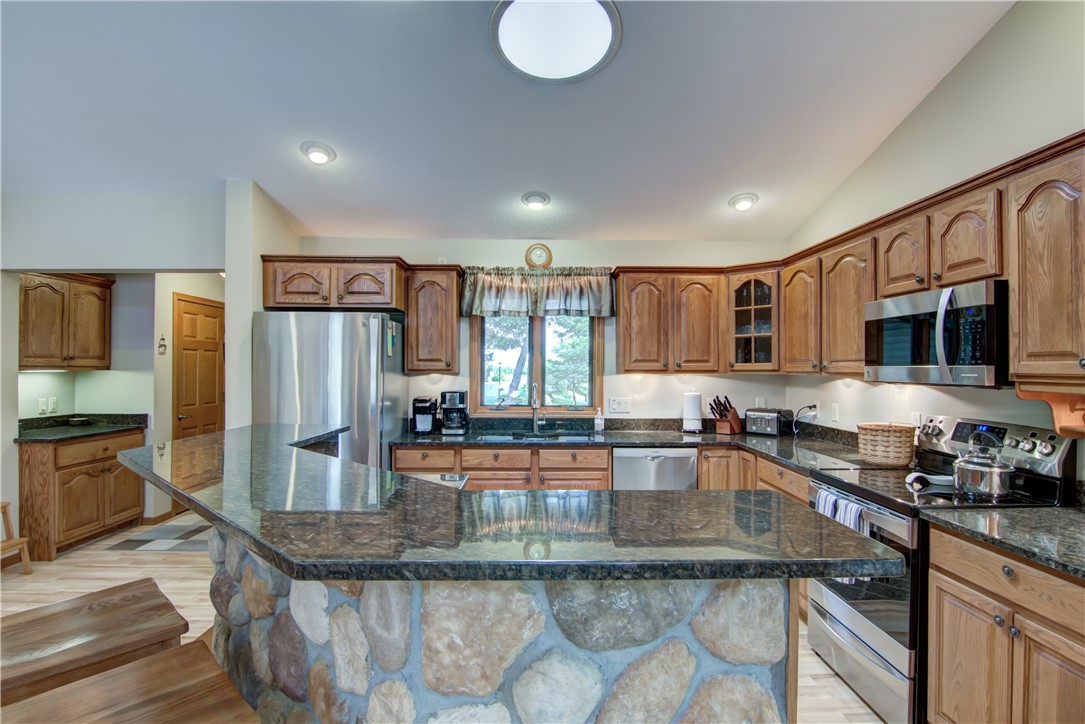 Cornell, Wisconsin, 54732, United States, 3 Bedrooms Bedrooms, ,3 BathroomsBathrooms,Residential,For Sale,1919969