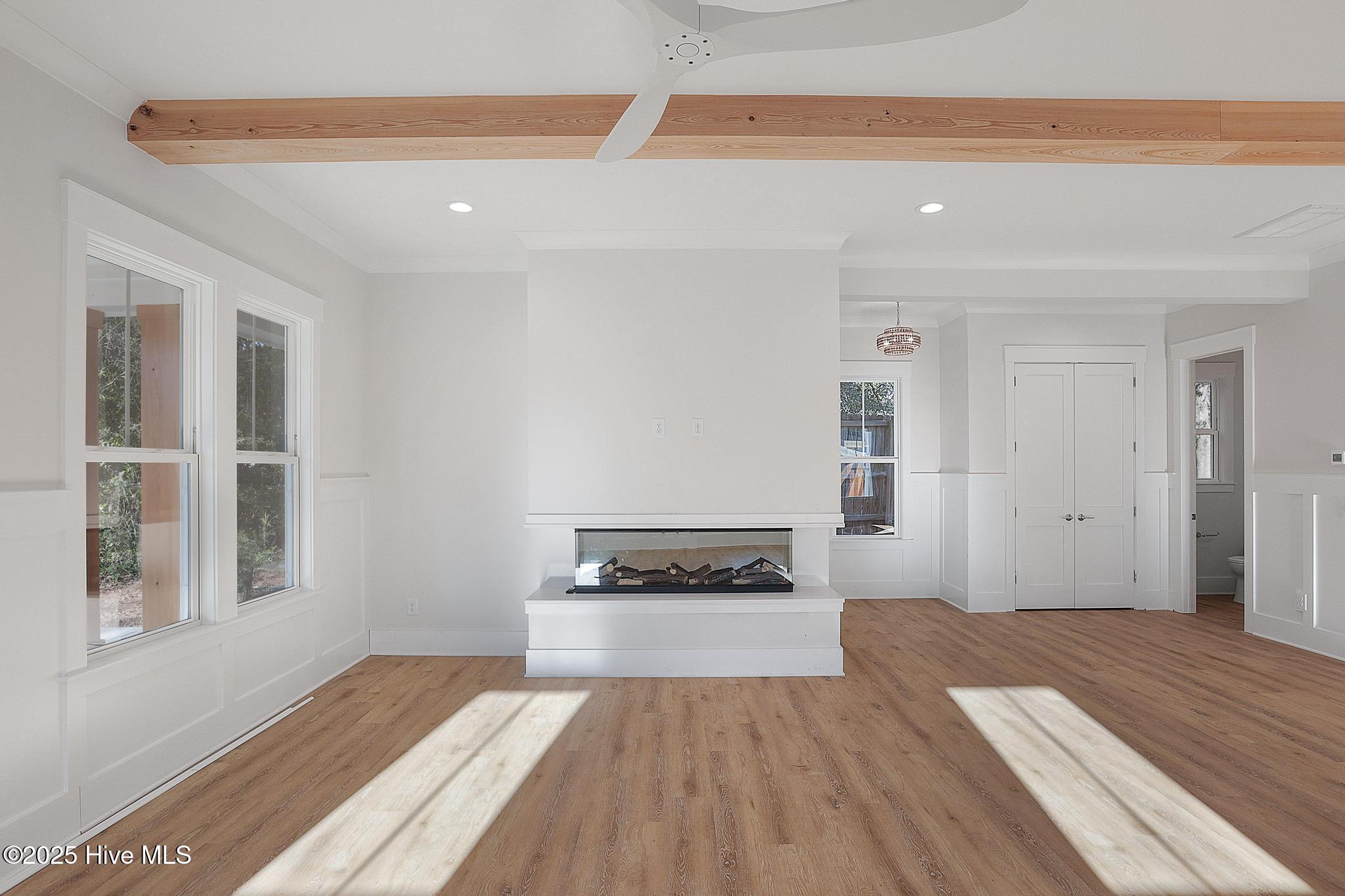 104 Pecan Avenue, Wilmington, North Carolina, 28403, United States, 5 Bedrooms Bedrooms, ,5 BathroomsBathrooms,Residential,For Sale,104 Pecan Avenue,1554082