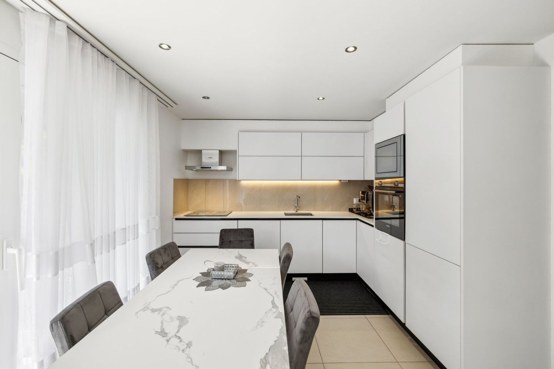  2-family residential property in Charrat - 物件實景