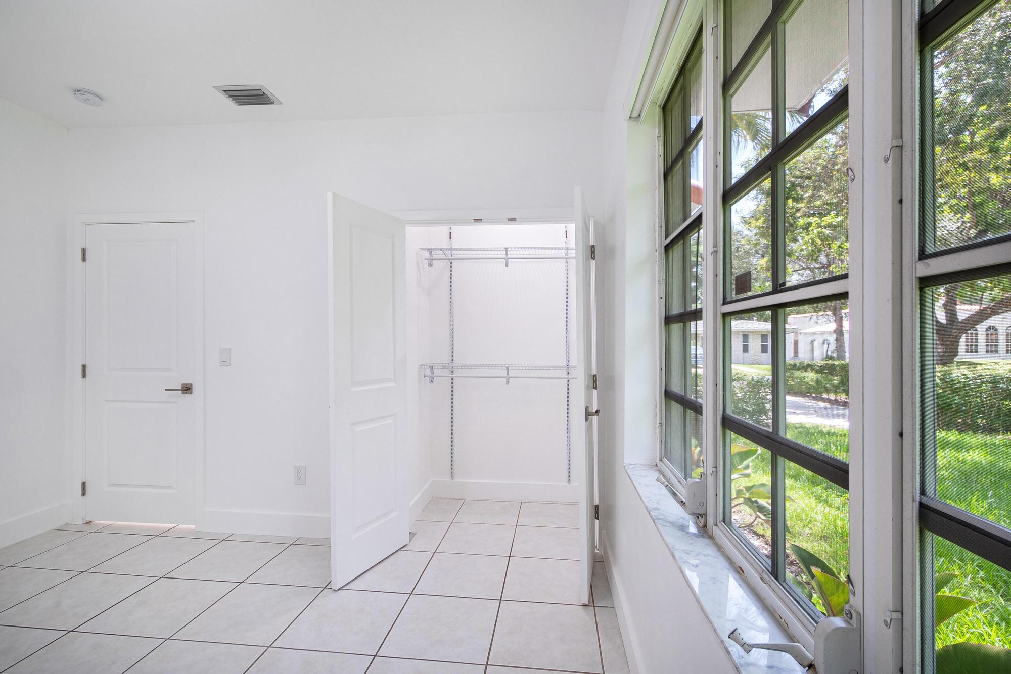 Coral Gables, Florida, 33134, United States, 3 Bedrooms Bedrooms, ,2 BathroomsBathrooms,Residential,For Sale,1975593