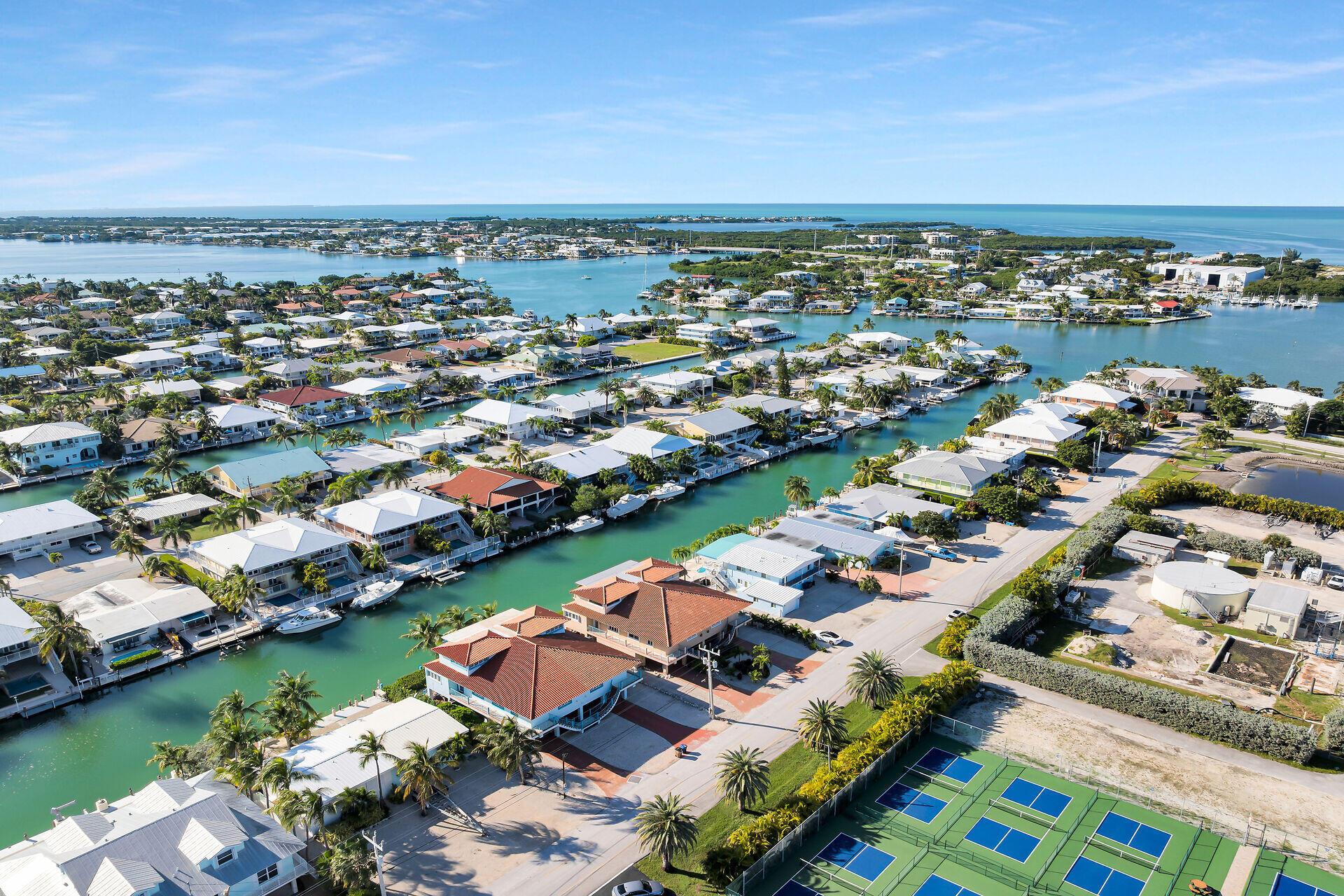 Key Colony Beach, Florida, 33051, United States, 3 Bedrooms Bedrooms, ,4 BathroomsBathrooms,Residential,For Sale,2001986