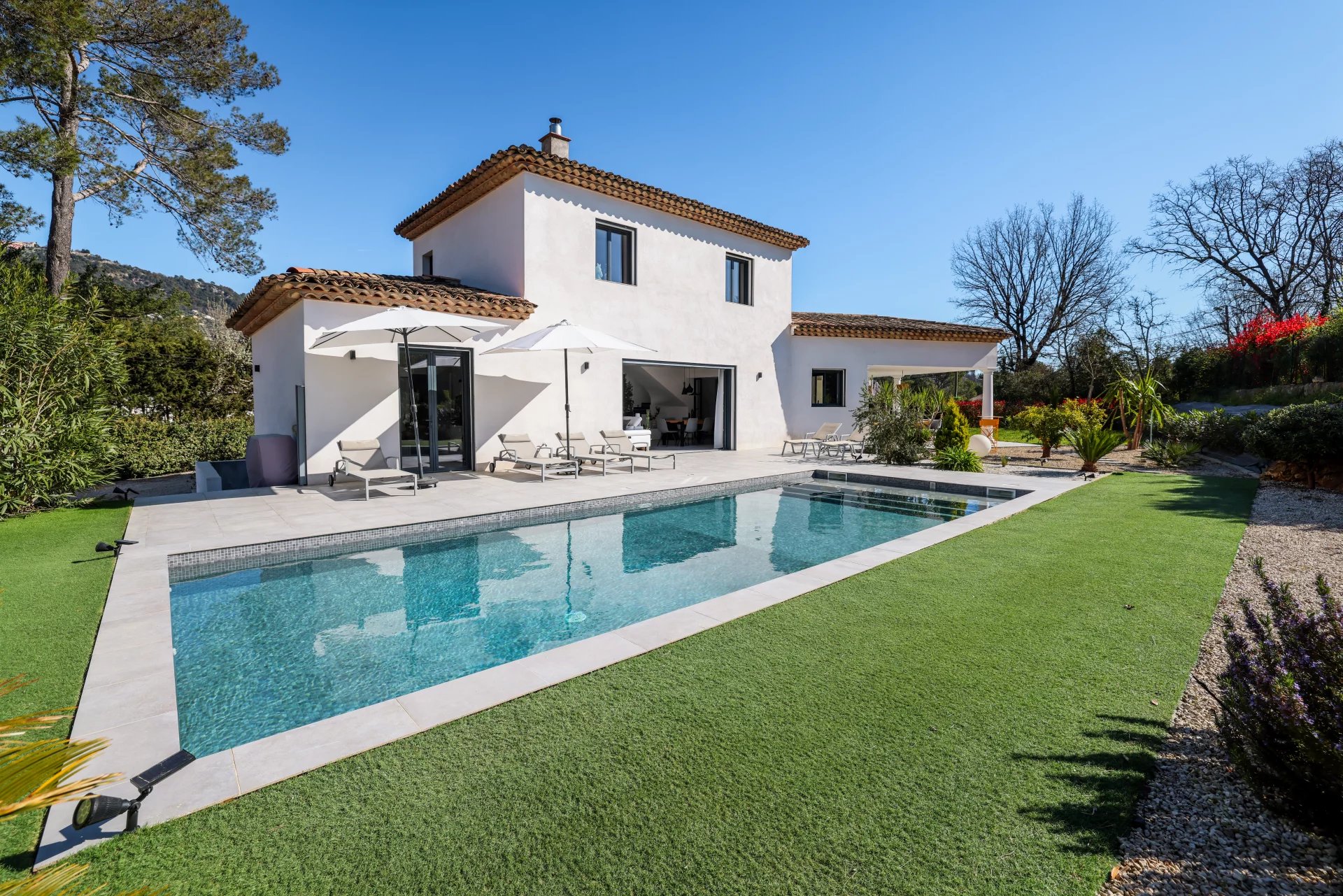 Peymeinade, Provence-Alpes-Côte d’Azur, 06530, FR, 5 Bedrooms Bedrooms, ,4 BathroomsBathrooms,Residential,For Sale,1758685