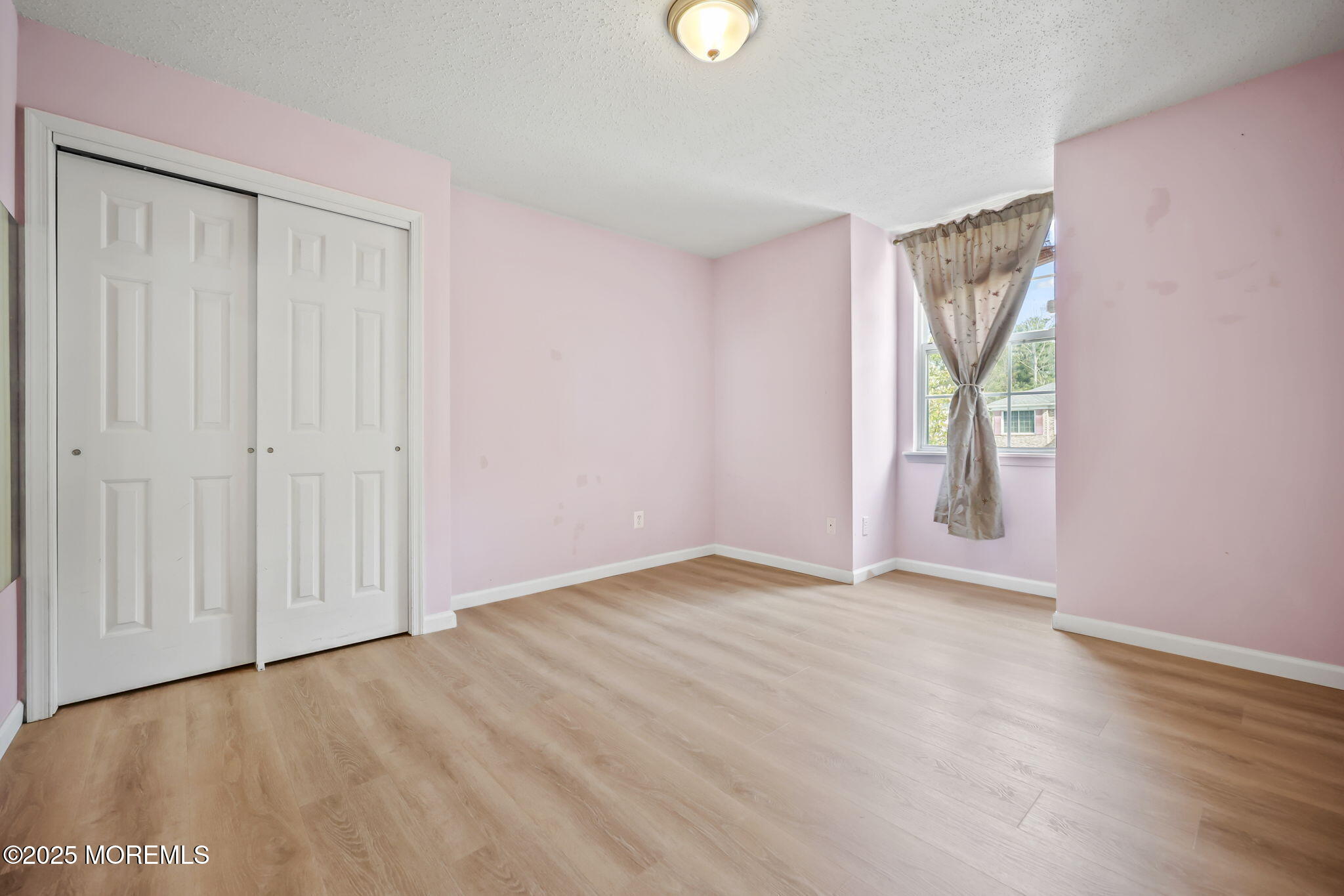 Marlboro, New Jersey, 07746, United States, 4 Bedrooms Bedrooms, ,3 BathroomsBathrooms,Residential,For Sale,1975668