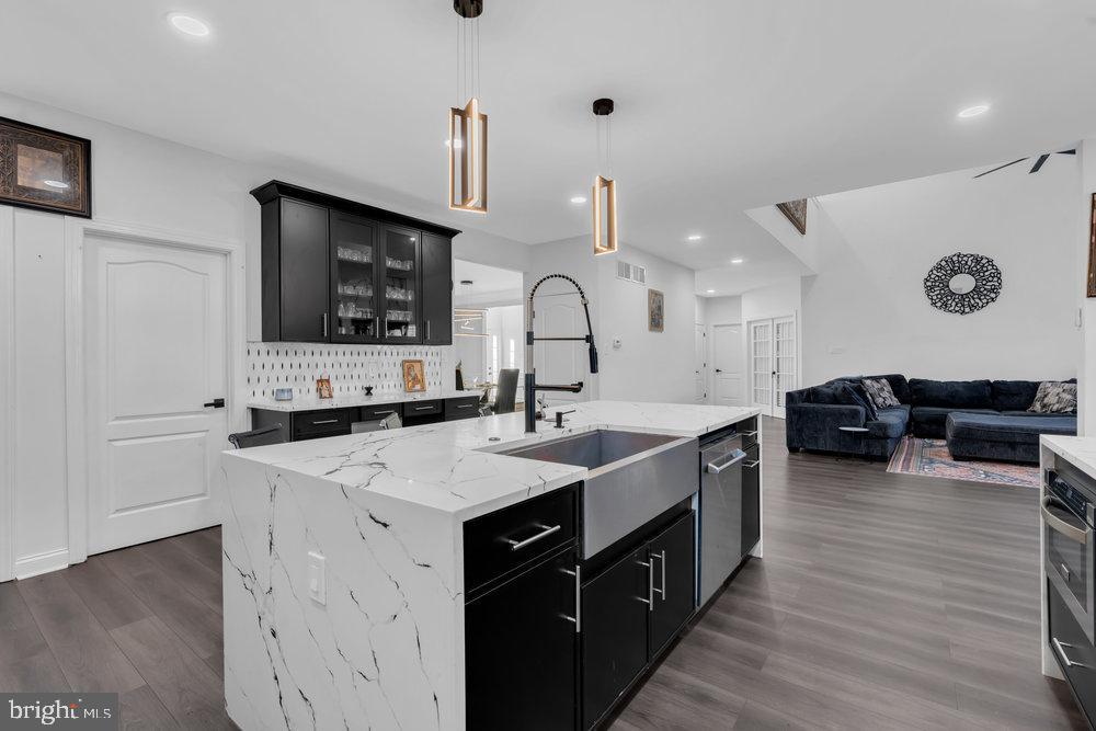 Bordentown, New Jersey, 08505, United States, 4 Bedrooms Bedrooms, ,3 BathroomsBathrooms,Residential,For Sale,1989199