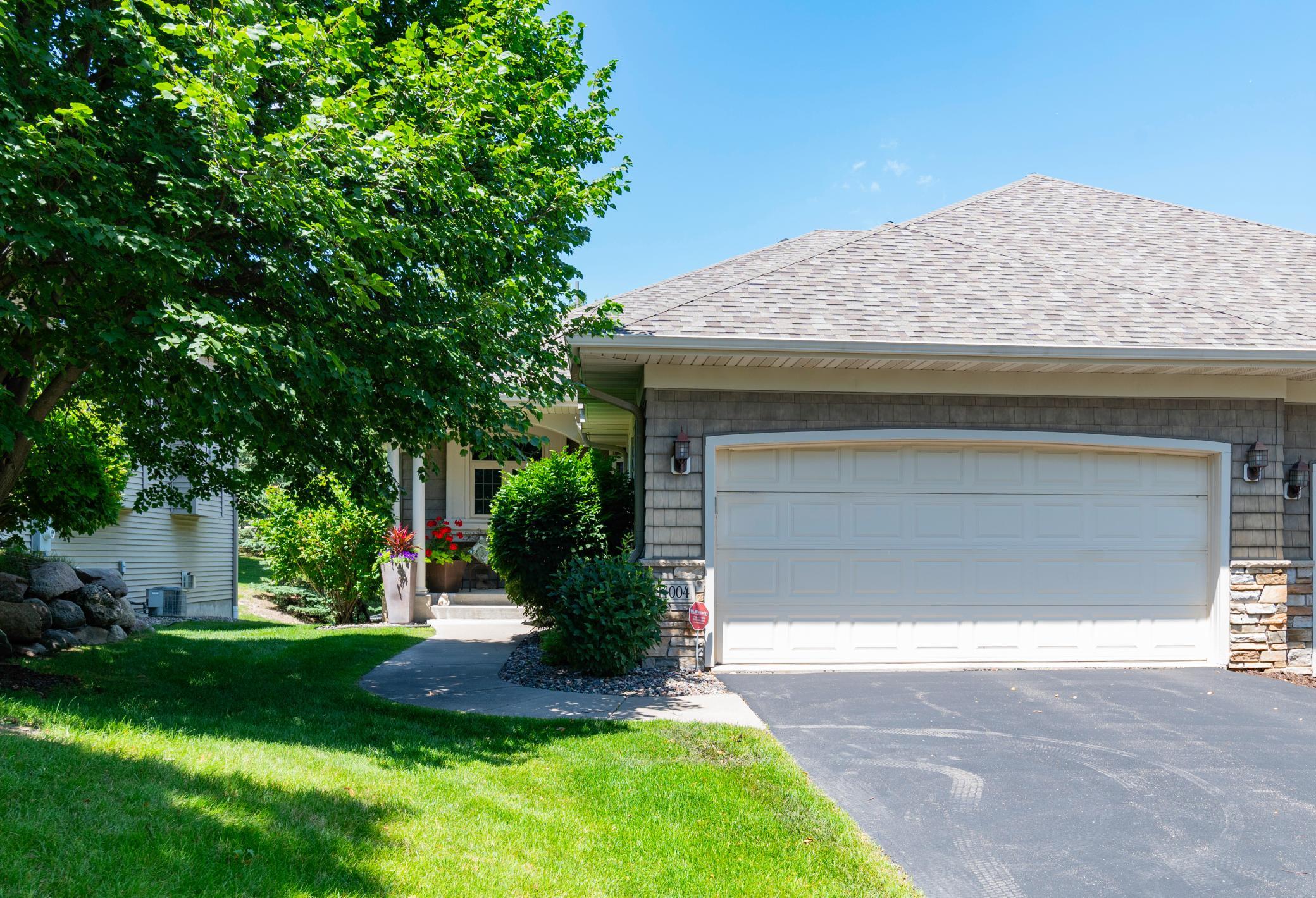 Plymouth, Minnesota, 55446, United States, 3 Bedrooms Bedrooms, ,2 BathroomsBathrooms,Residential,For Sale,1931417