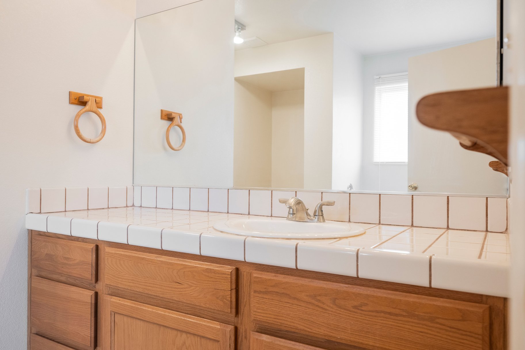  Rare Half Acre Opportunity in Henderson HOA, RV Hookups, Endless Potential - 物件實景