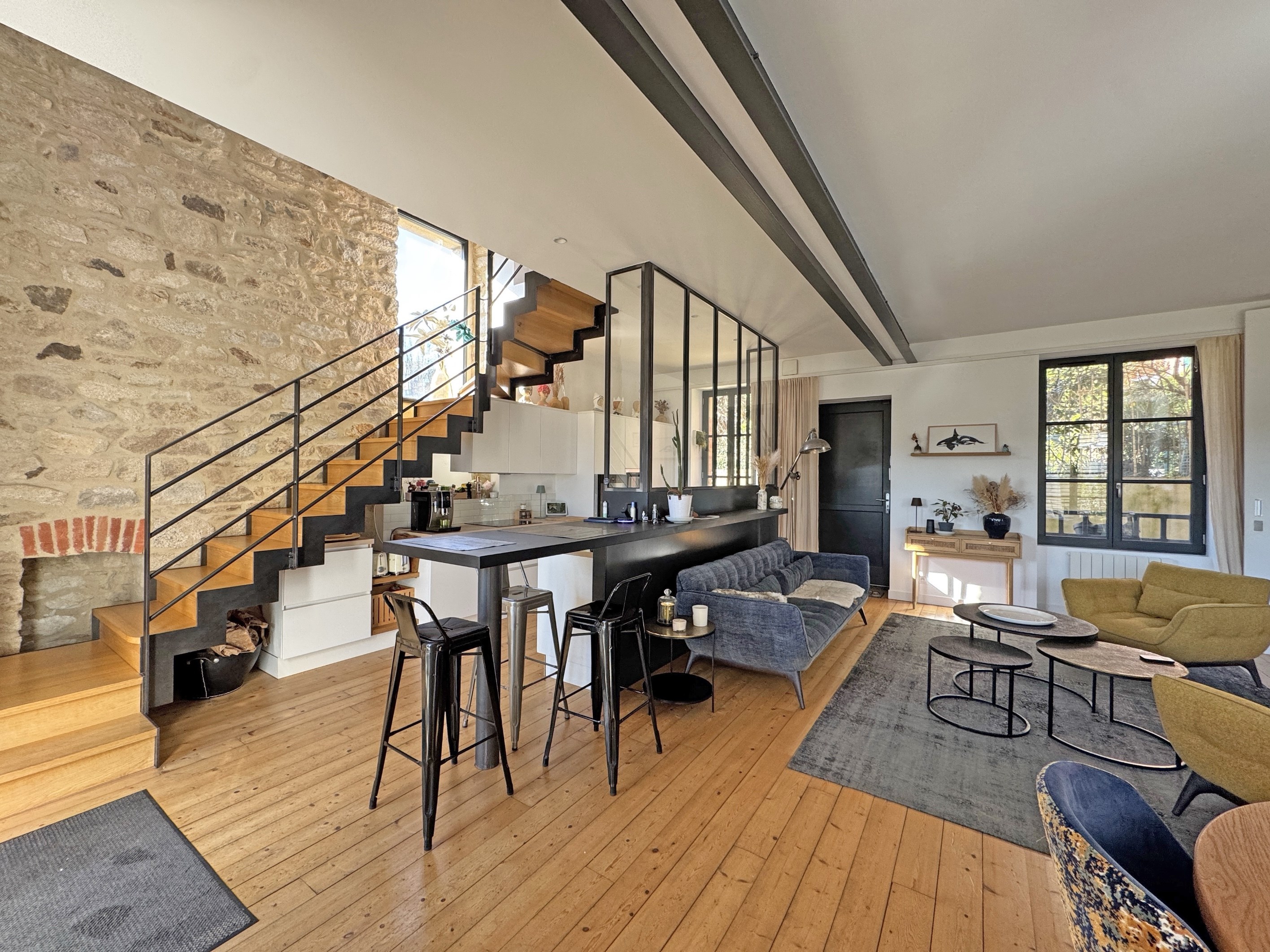  QUIMPER , A REINVENTED HOUSE OF CHARACTER AND TWO APPARTEMENTS - 物件實景