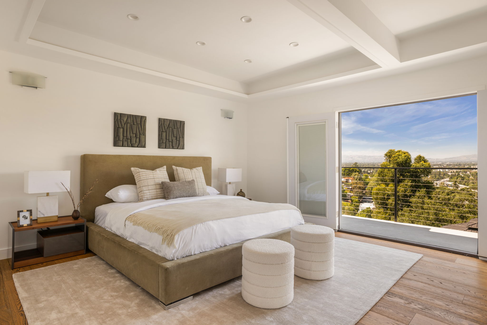  3701 Multiview Dr - 物件實景